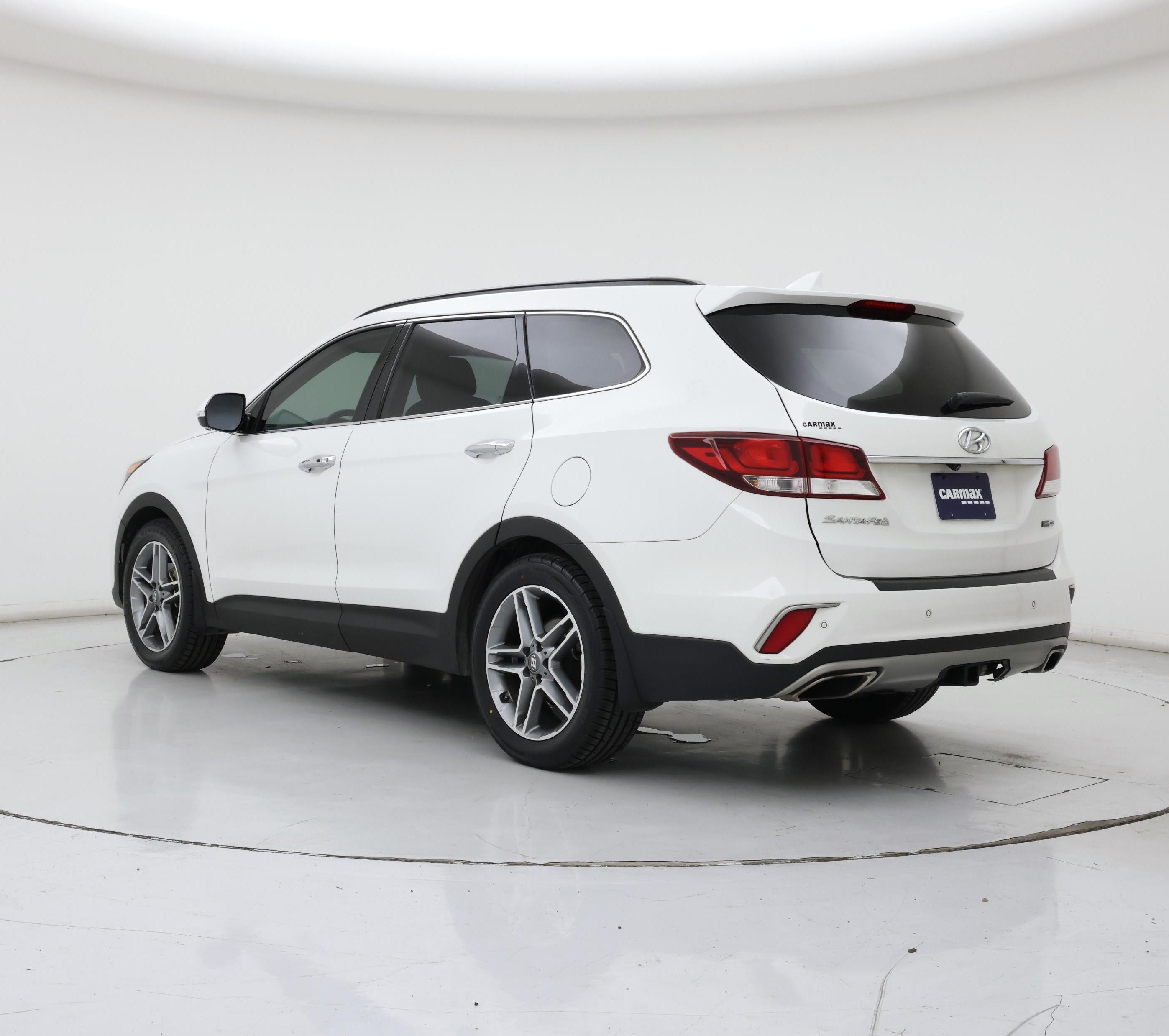 Thumbnail: 2017 Hyundai Santa Fe - 2