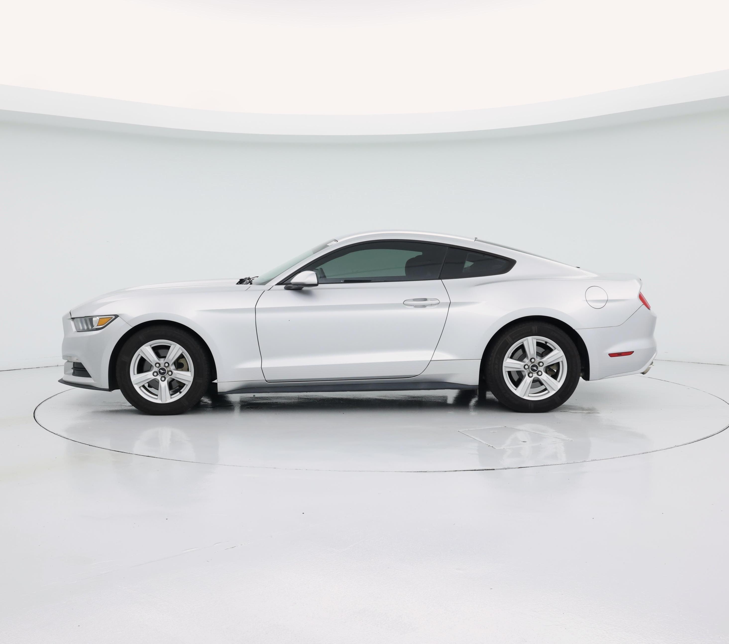 Thumbnail: 2016 Ford Mustang - 3