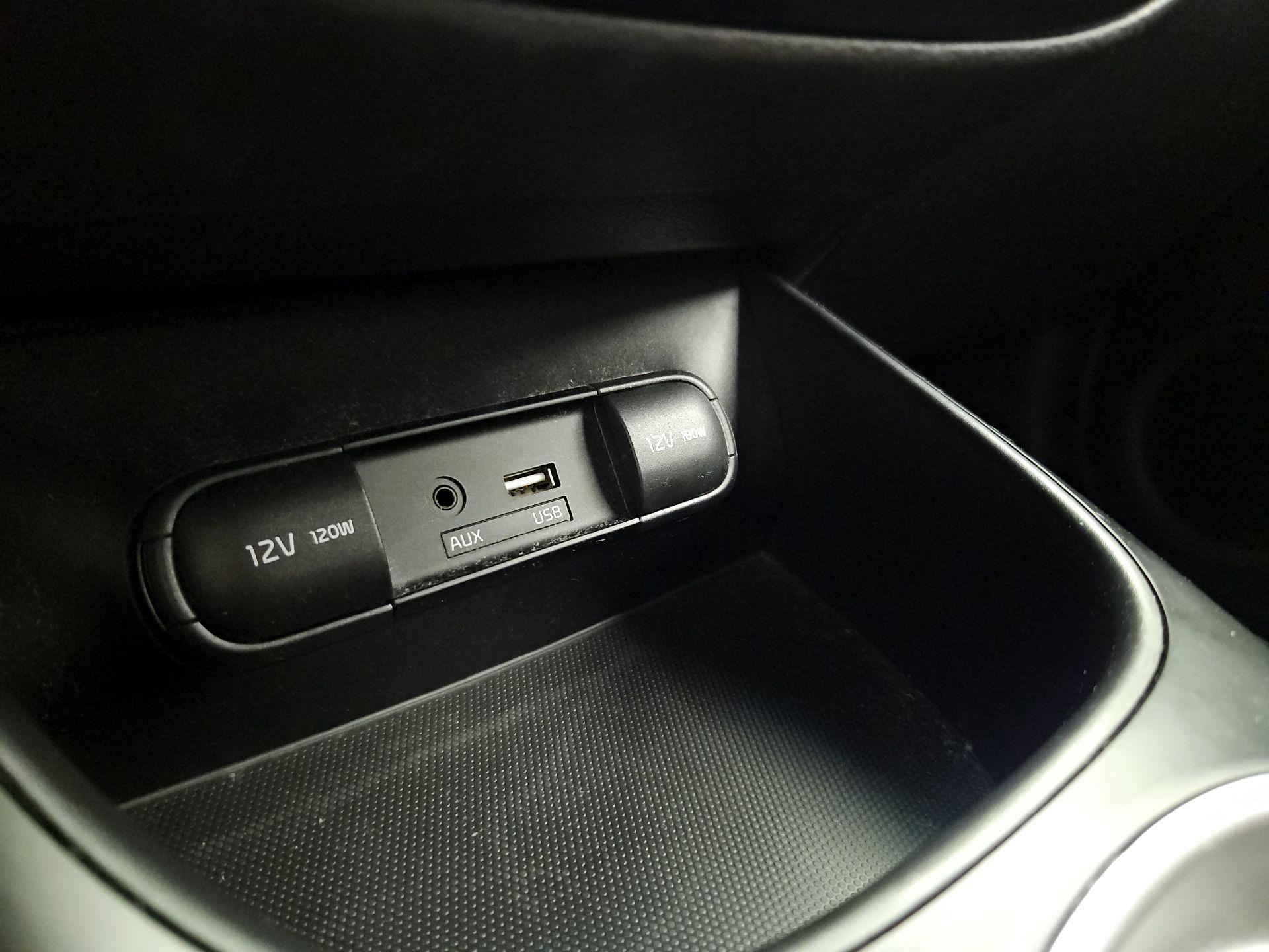 Thumbnail: 2019 Kia Soul - 18
