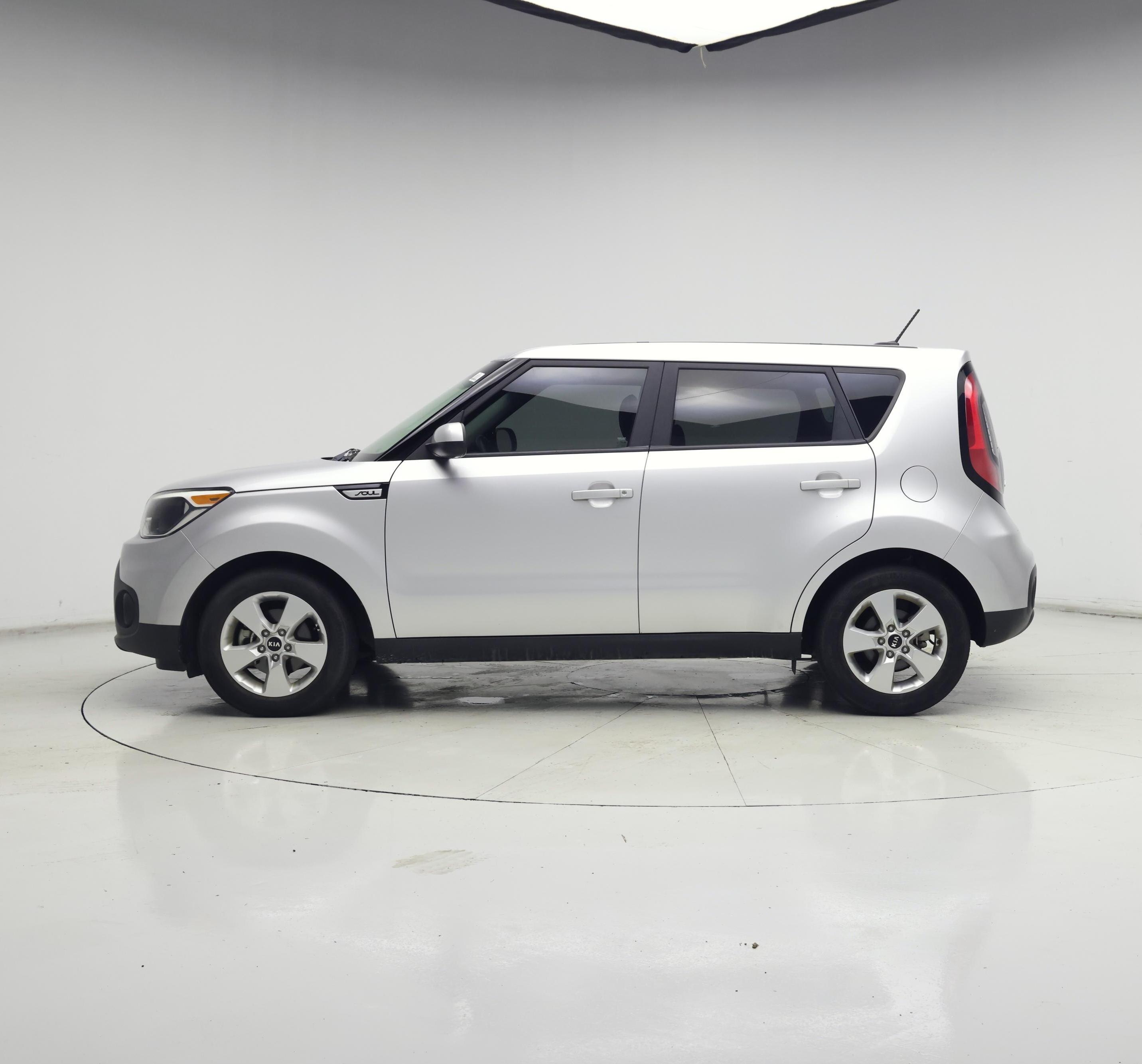 Thumbnail: 2019 Kia Soul - 3