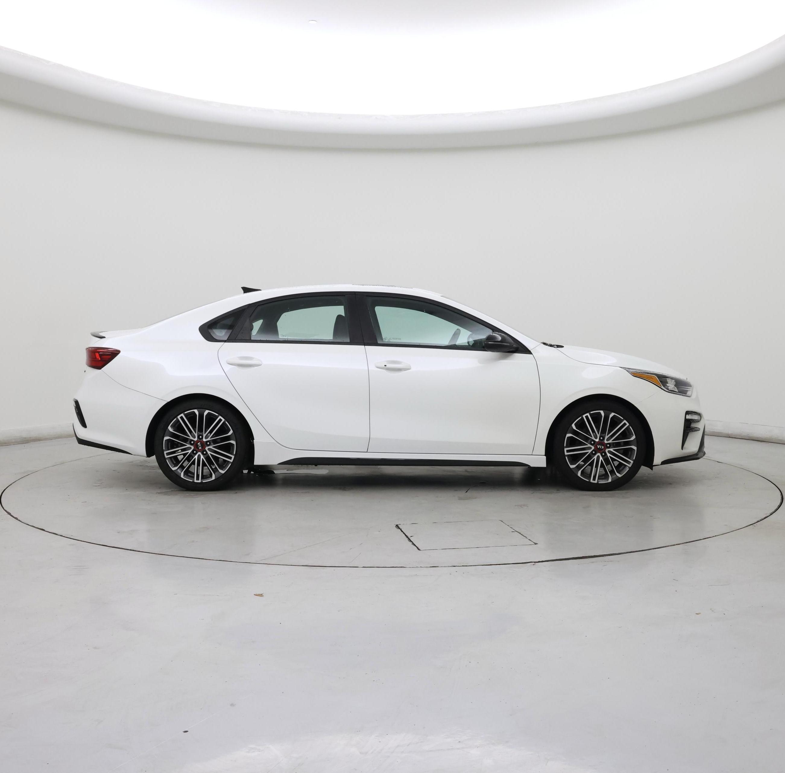 Thumbnail: 2021 Kia Forte - 7