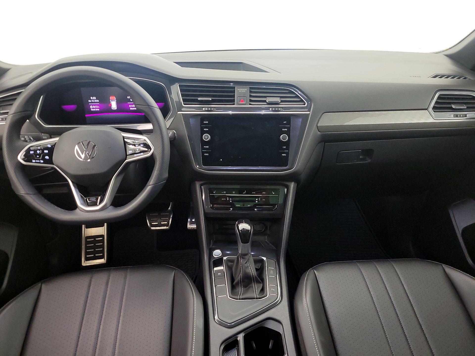 Thumbnail: 2022 Volkswagen Tiguan - 9