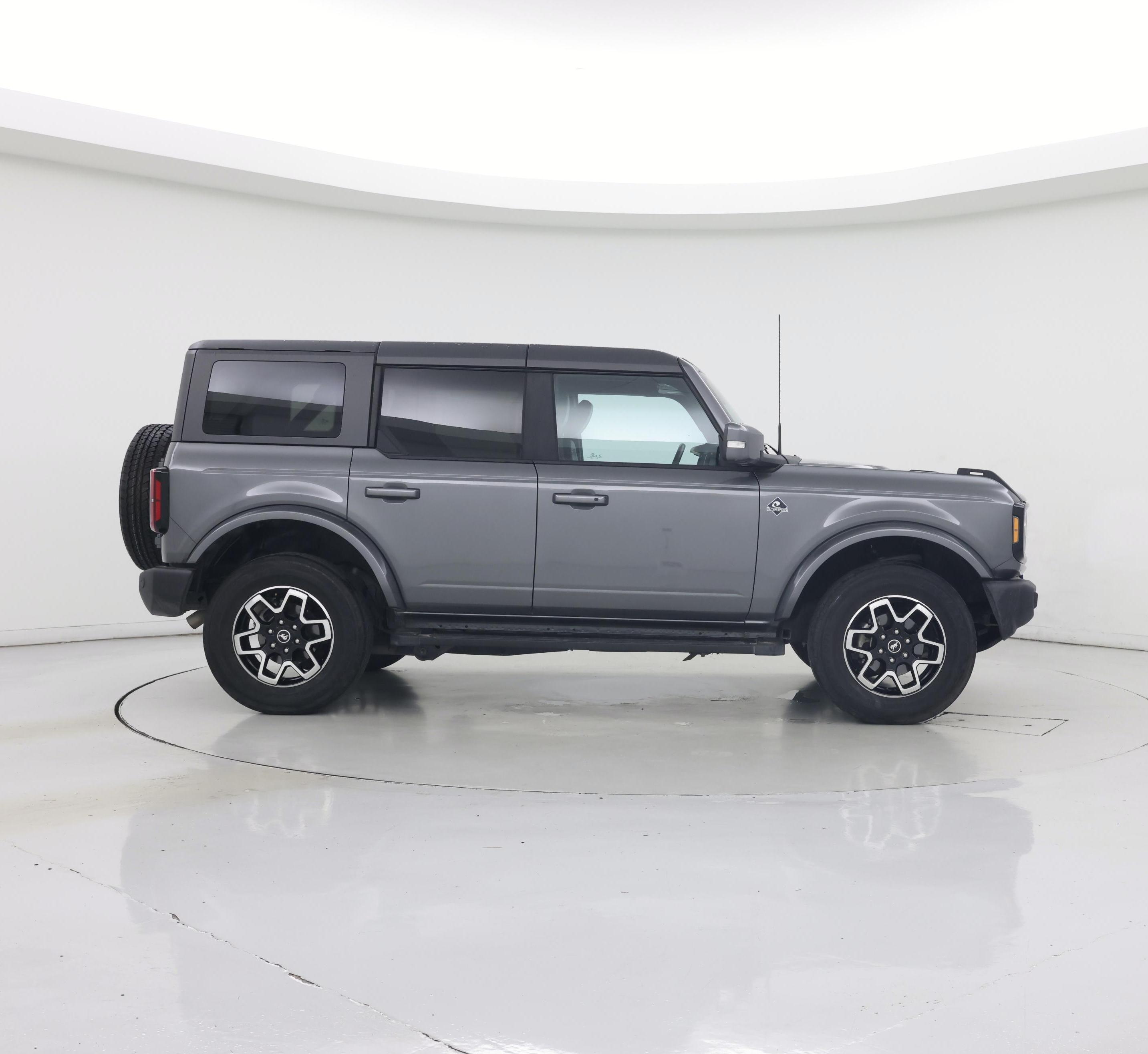 Thumbnail: 2022 Ford Bronco - 7