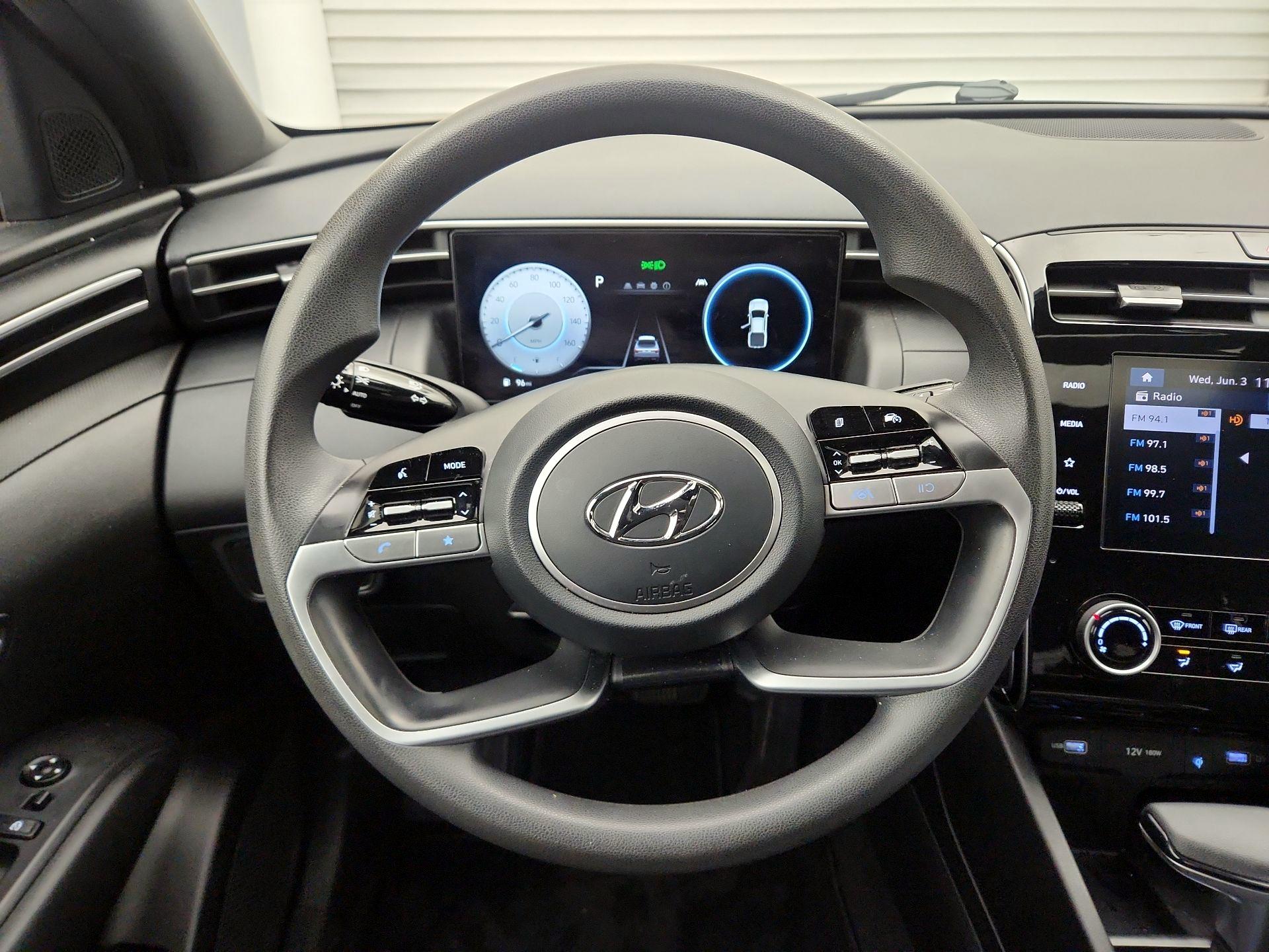 Thumbnail: 2023 Hyundai Santa Cruz - 10
