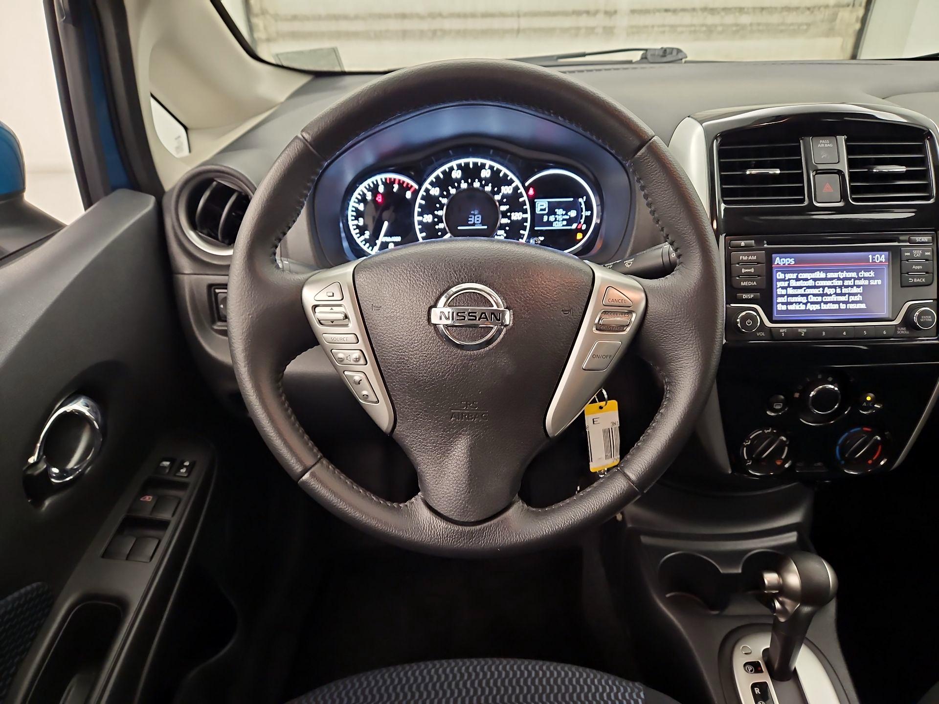 Thumbnail: 2015 Nissan Versa Note - 10