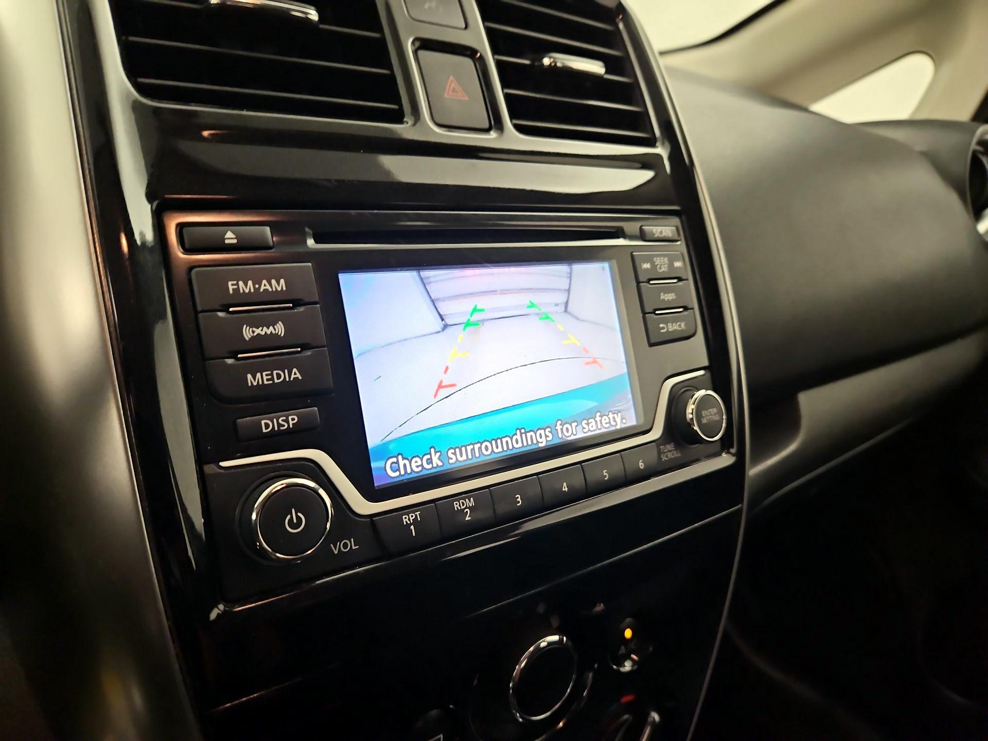 Thumbnail: 2015 Nissan Versa Note - 14