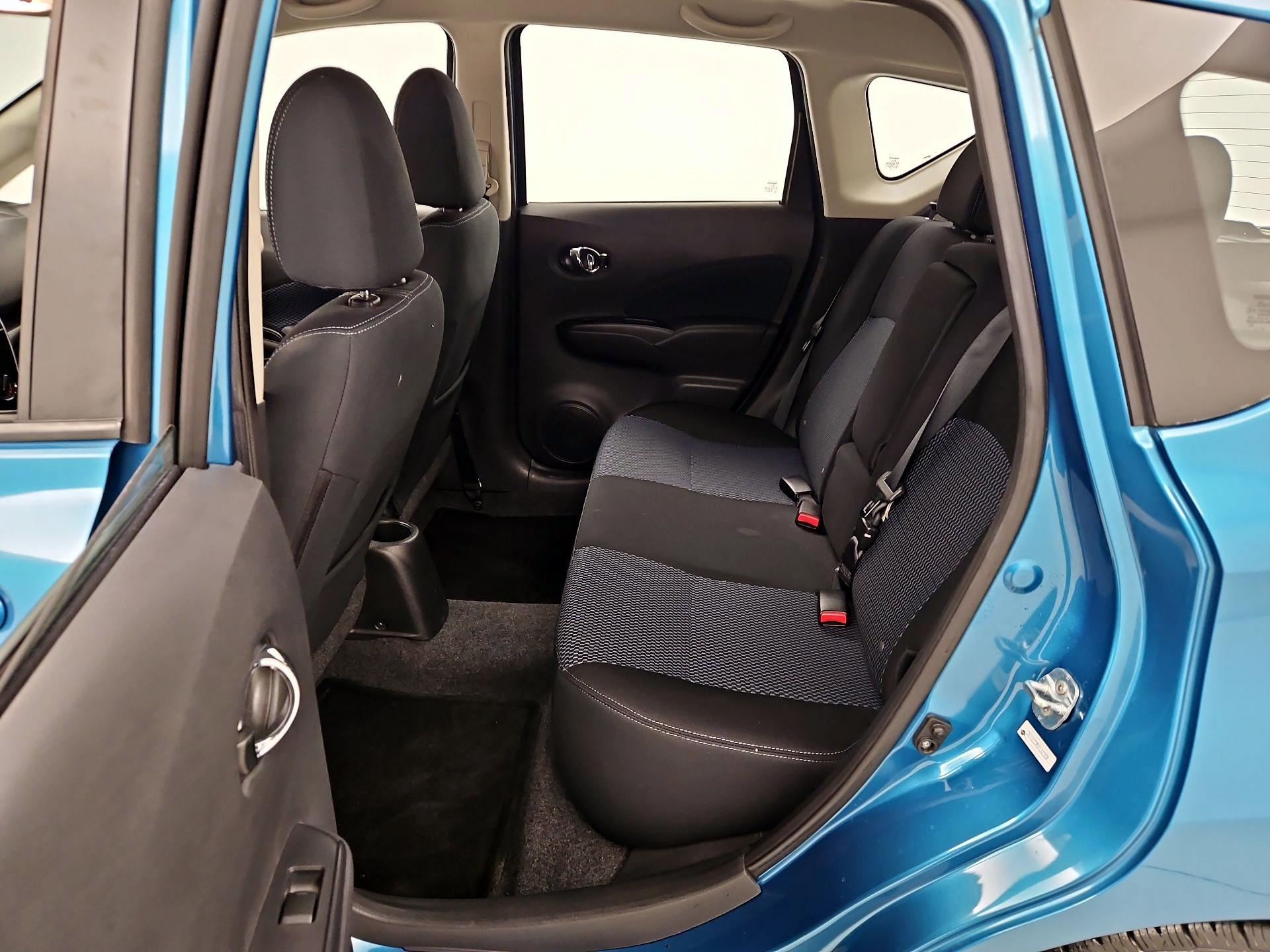 Thumbnail: 2015 Nissan Versa Note - 19