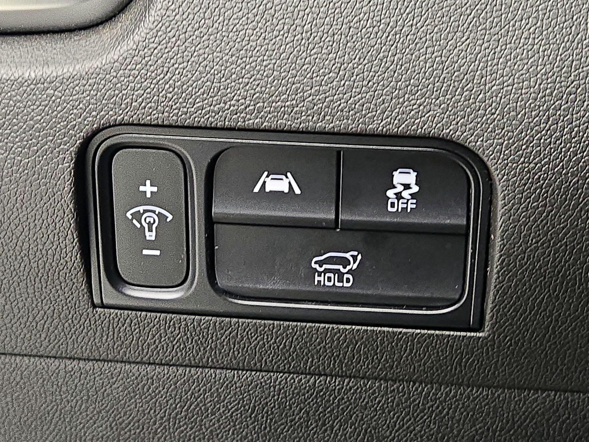 Thumbnail: 2021 Kia Sorento - 13