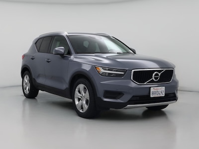 2020 Volvo XC40 T4 Momentum