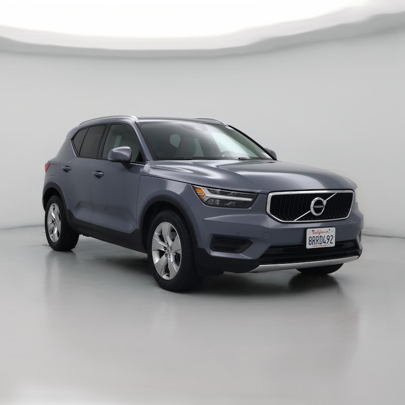 2020 Volvo XC40 T4 Momentum