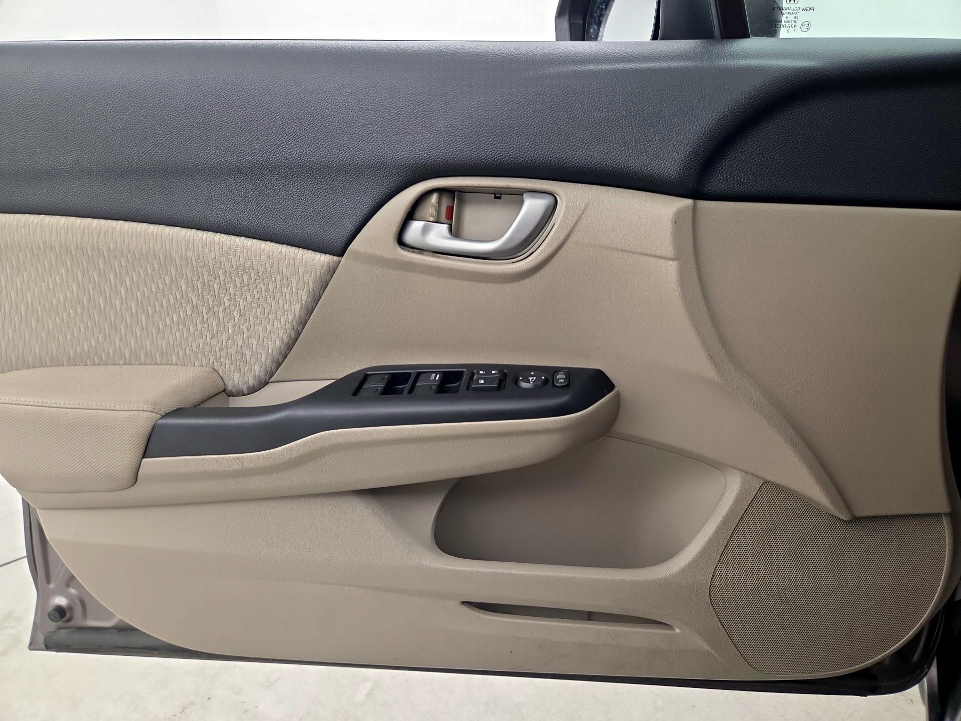 Thumbnail: 2014 Honda Civic - 12