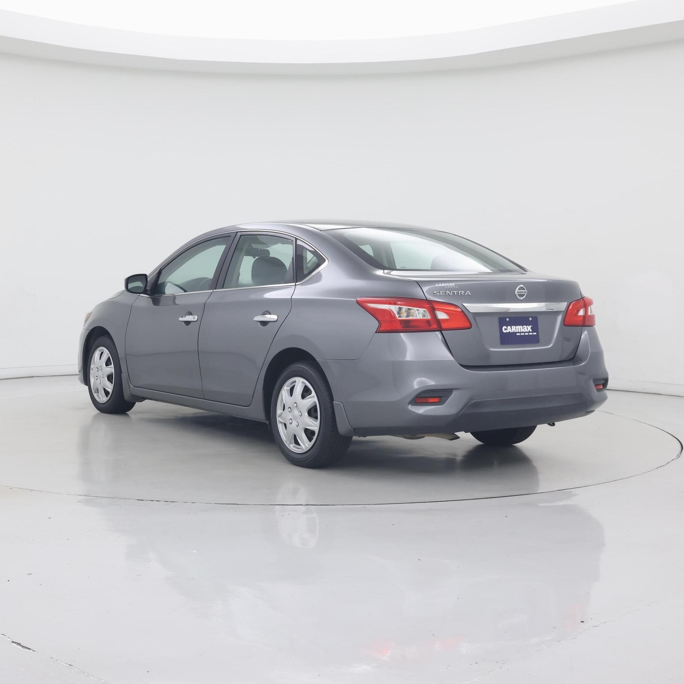 Thumbnail: 2016 Nissan Sentra - 2