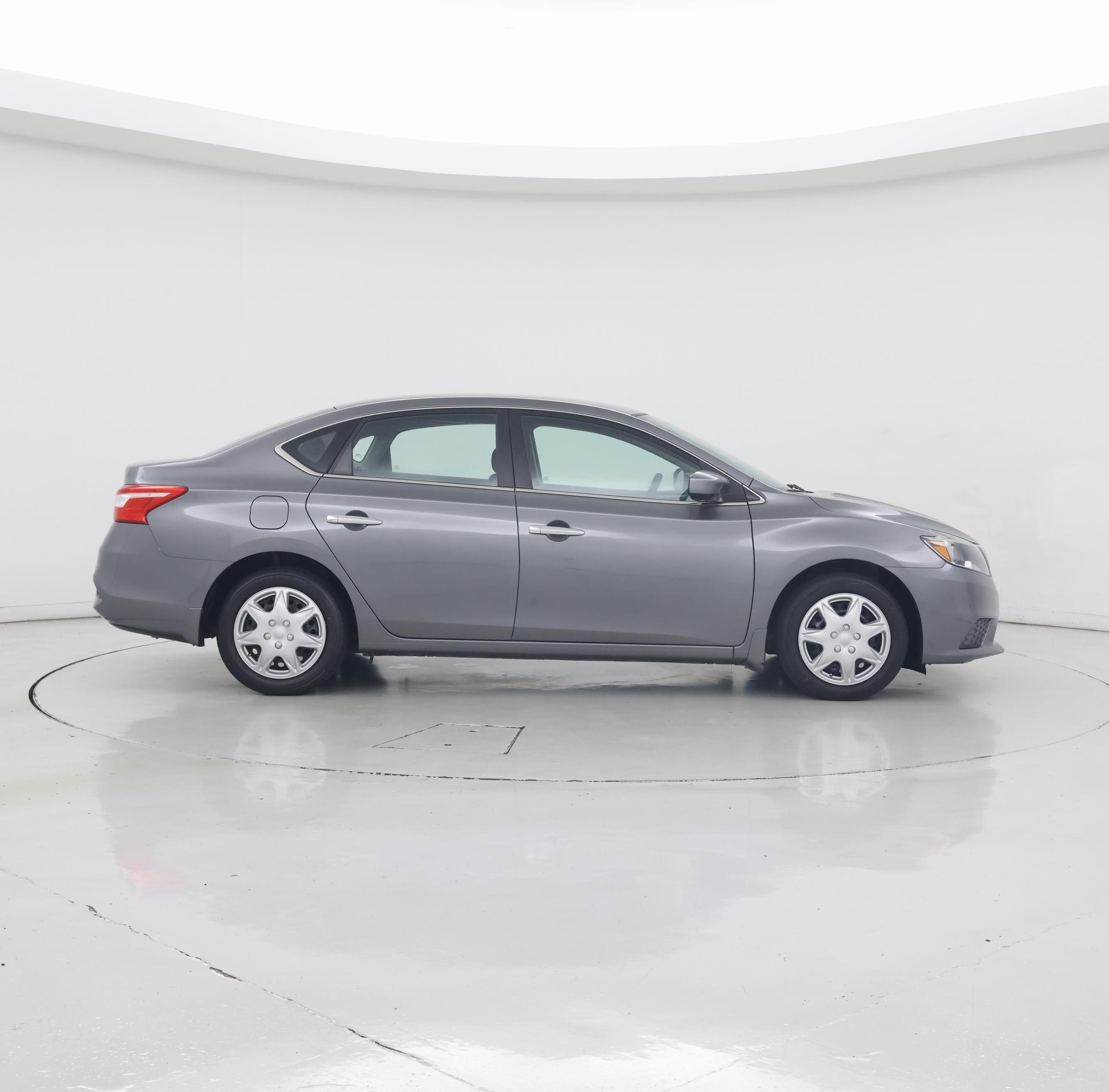 Thumbnail: 2016 Nissan Sentra - 7
