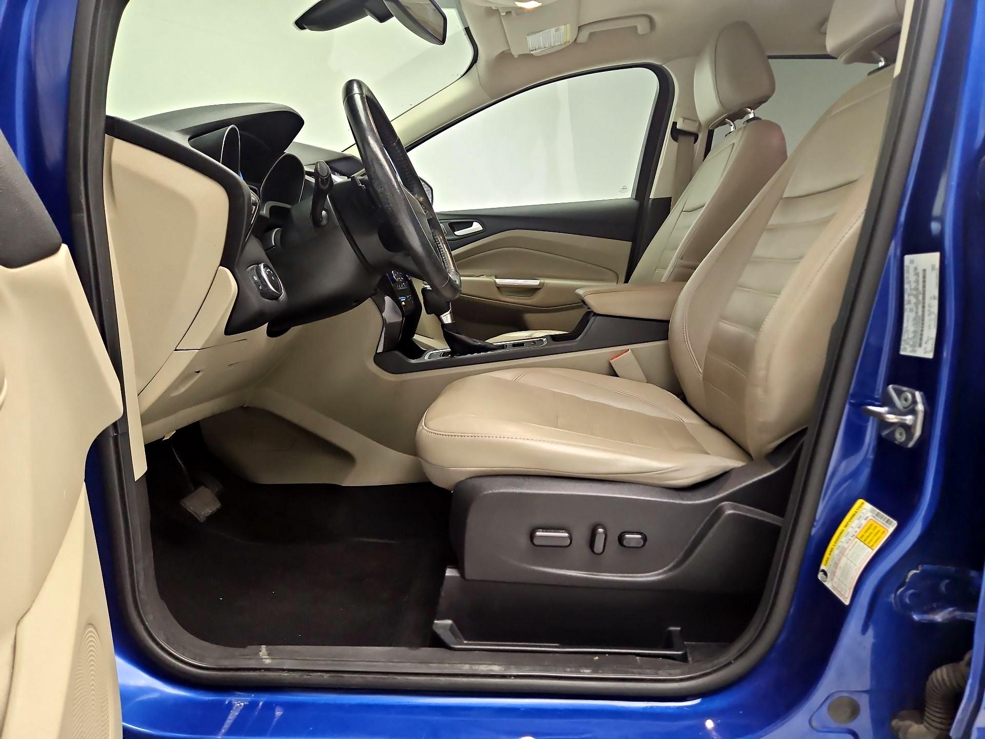 Thumbnail: 2017 Ford Escape - 11