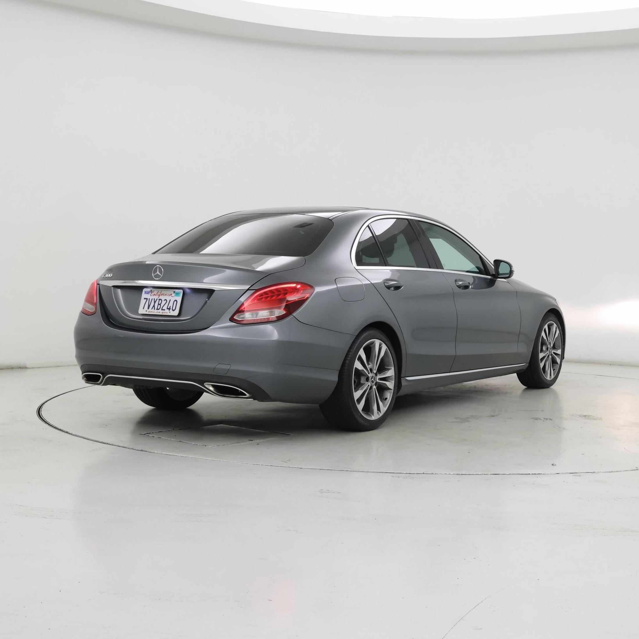 Thumbnail: 2017 Mercedes-Benz C-Class - 8