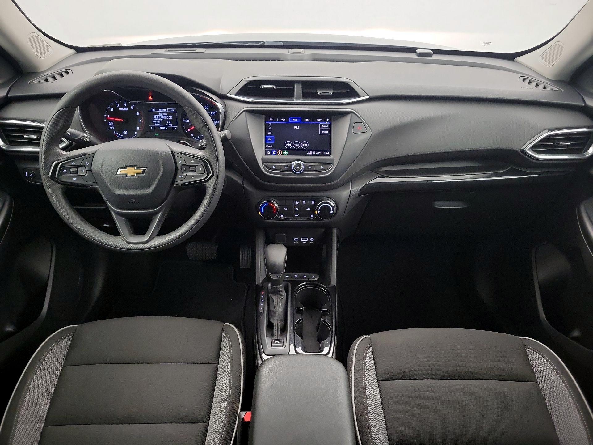 Thumbnail: 2022 Chevrolet TrailBlazer - 9
