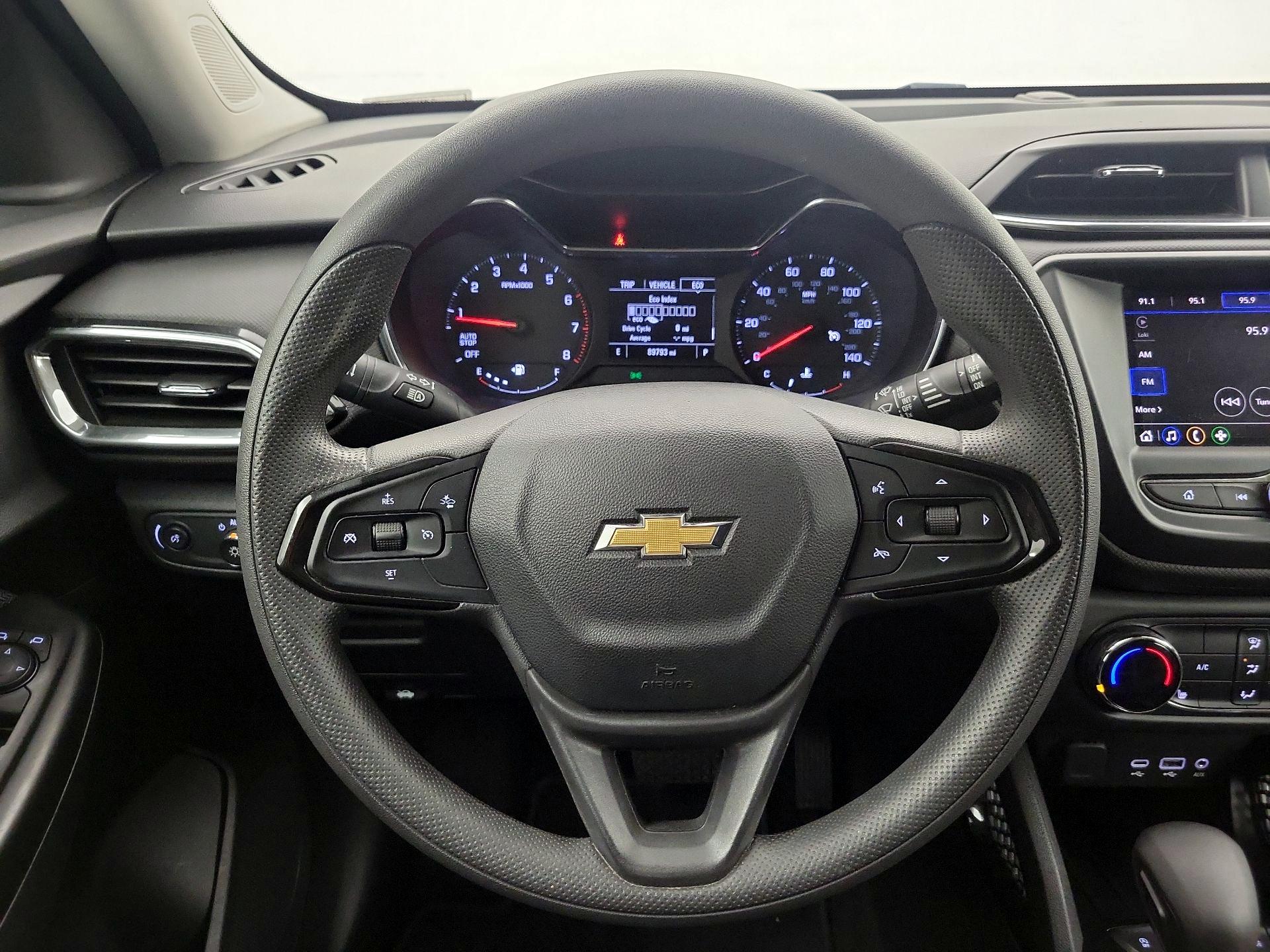 Thumbnail: 2022 Chevrolet TrailBlazer - 10
