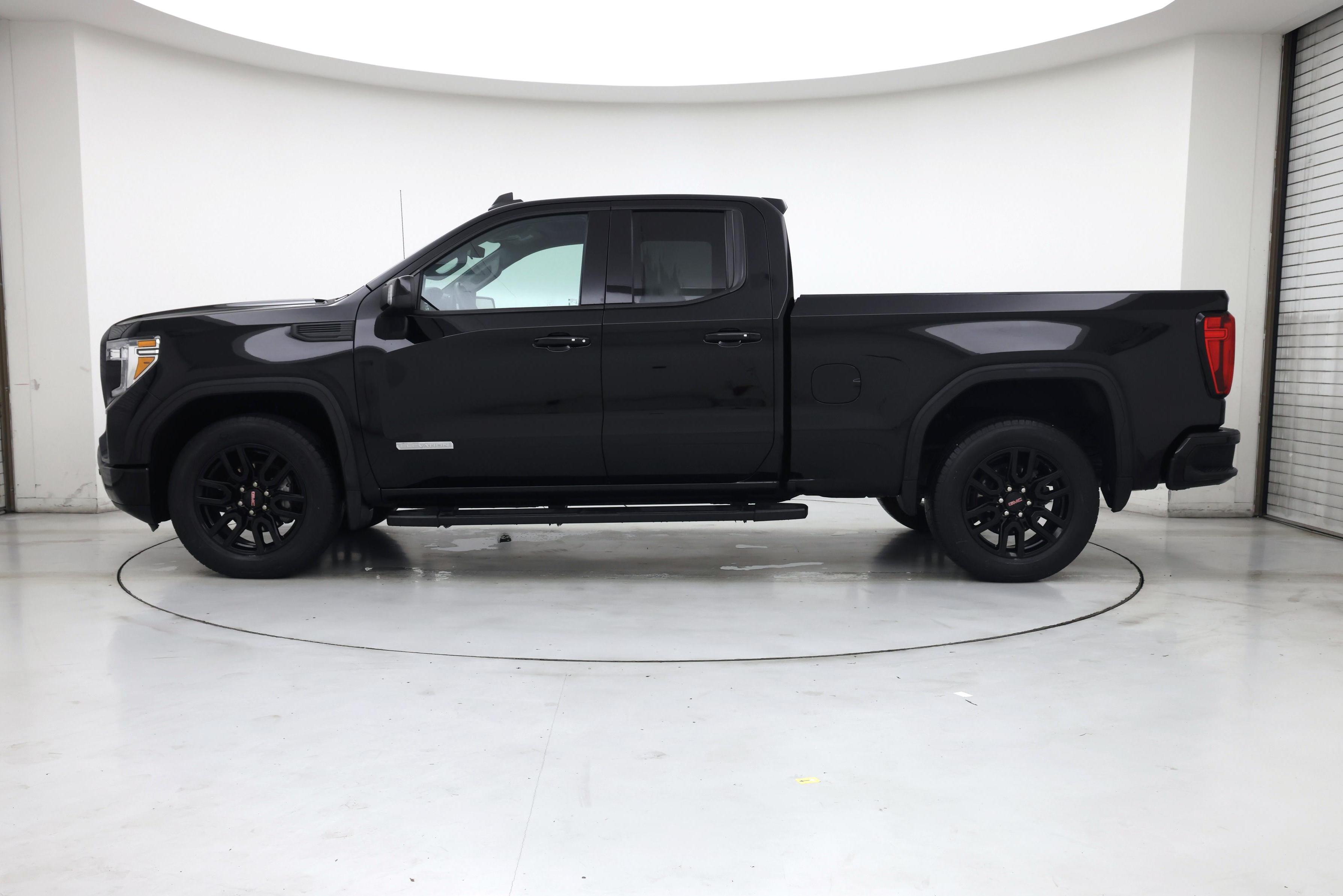 Thumbnail: 2022 GMC Sierra 1500 - 3