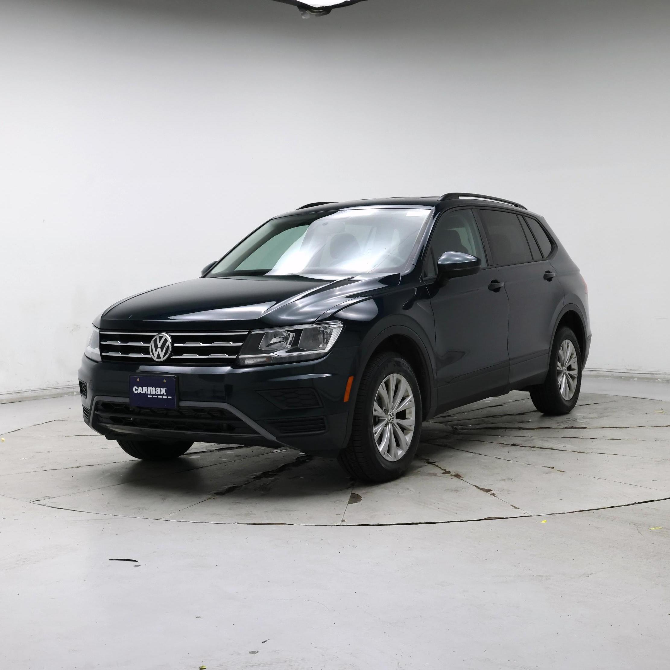 Thumbnail: 2019 Volkswagen Tiguan - 4