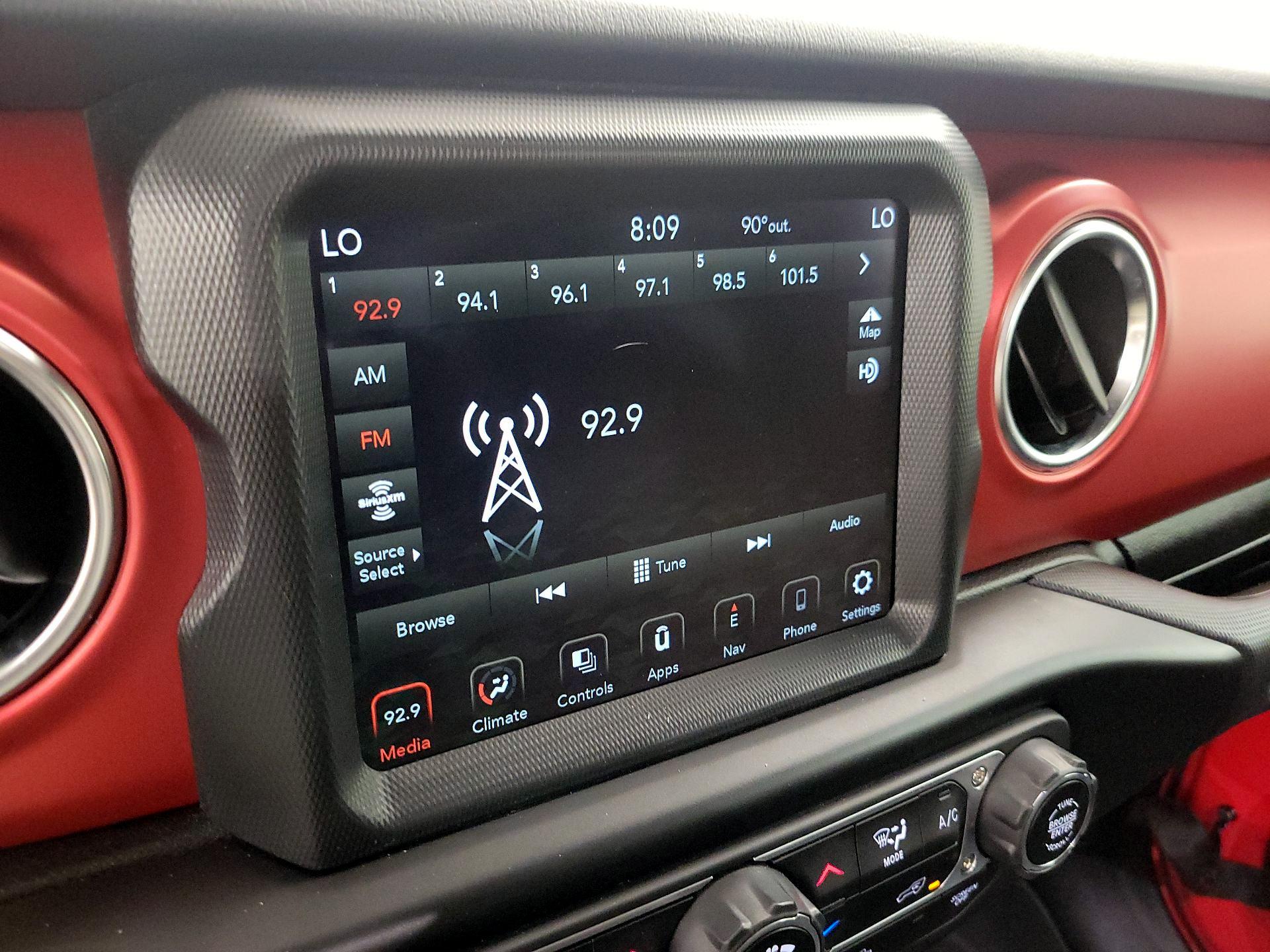 Thumbnail: 2022 Jeep Gladiator - 16