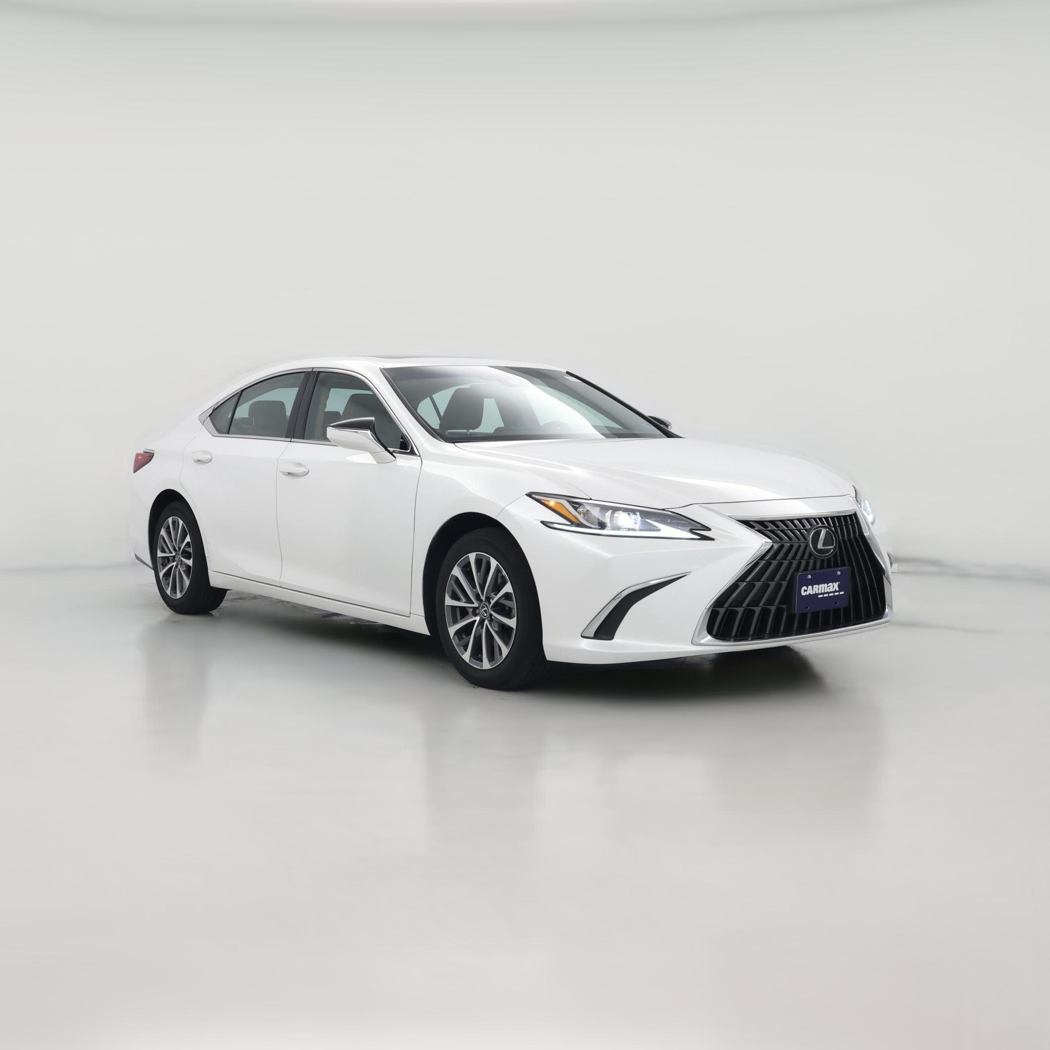 Thumbnail: 2022 Lexus ES - 1