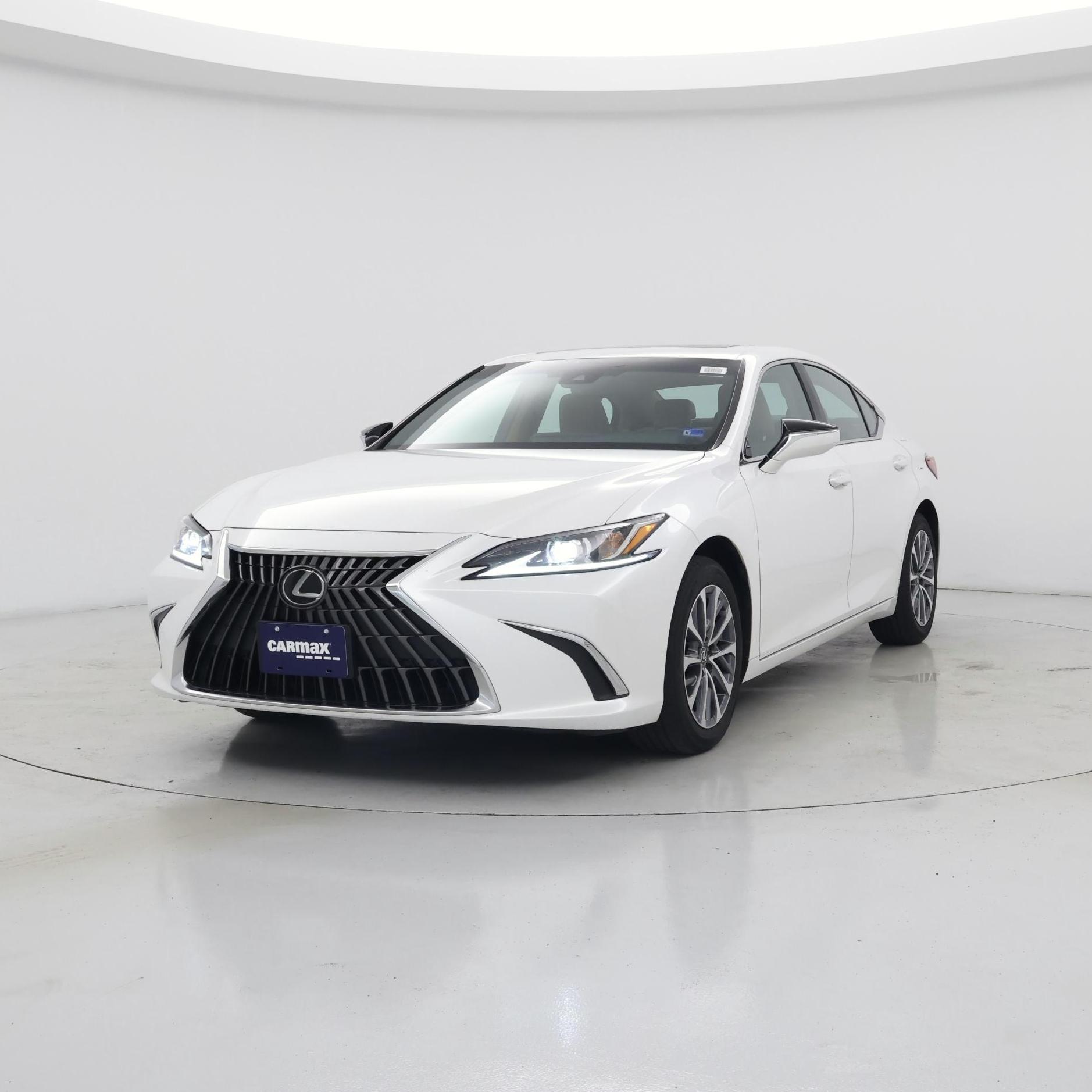 Thumbnail: 2022 Lexus ES - 4