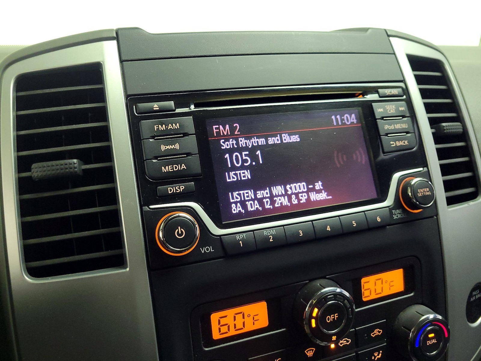 2017 Nissan Frontier SV - Photo 16