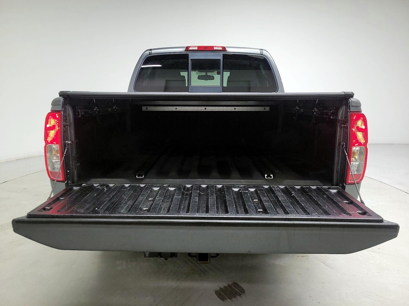 2017 Nissan Frontier SV - Photo 21