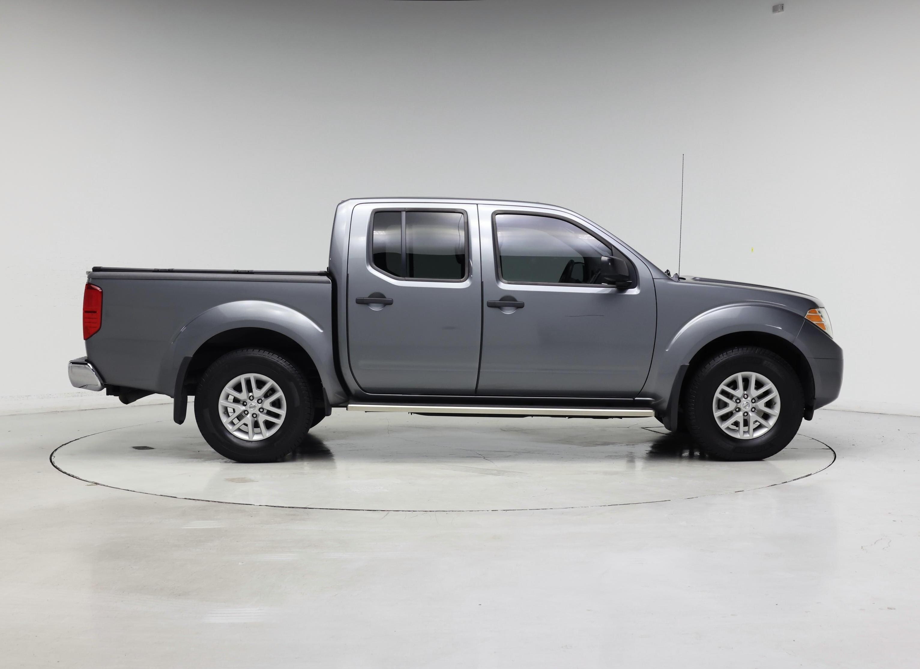 Thumbnail: 2017 Nissan Frontier - 7
