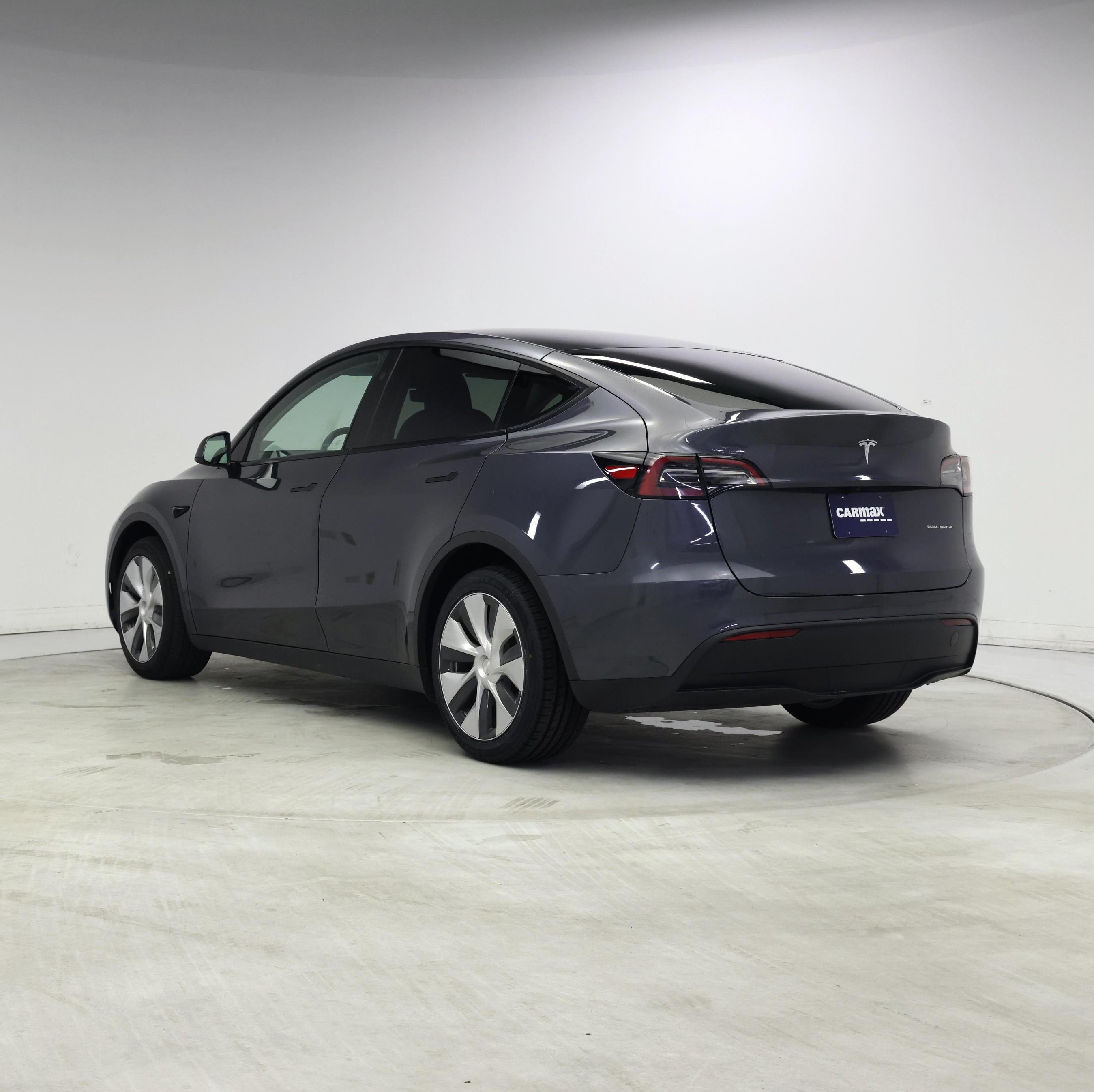 Thumbnail: 2023 Tesla Model Y - 2