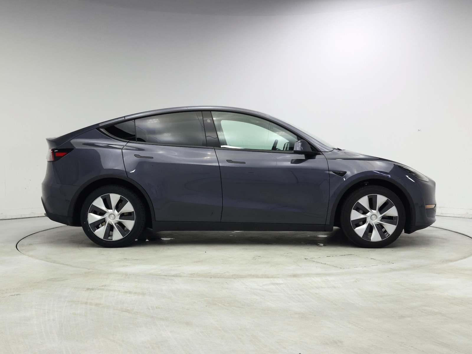 2023 Tesla Model Y Long Range - Photo 8