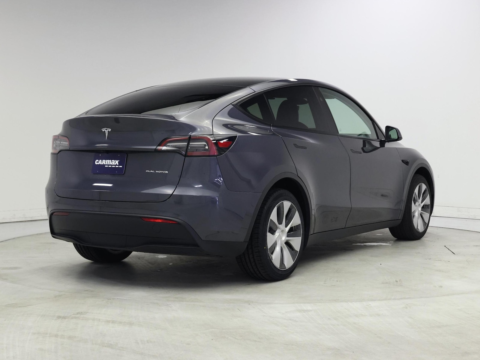2023 Tesla Model Y Long Range - Photo 9