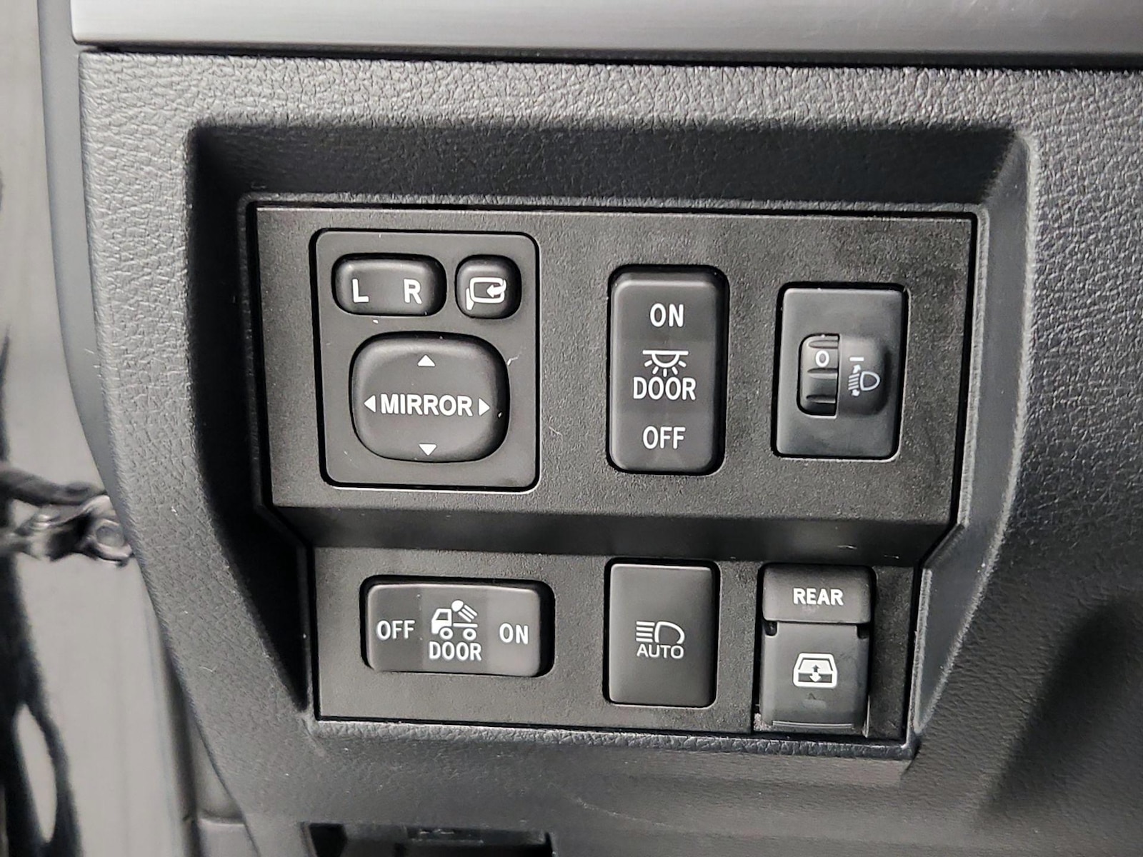 2018 Toyota Tundra Platinum - Photo 14