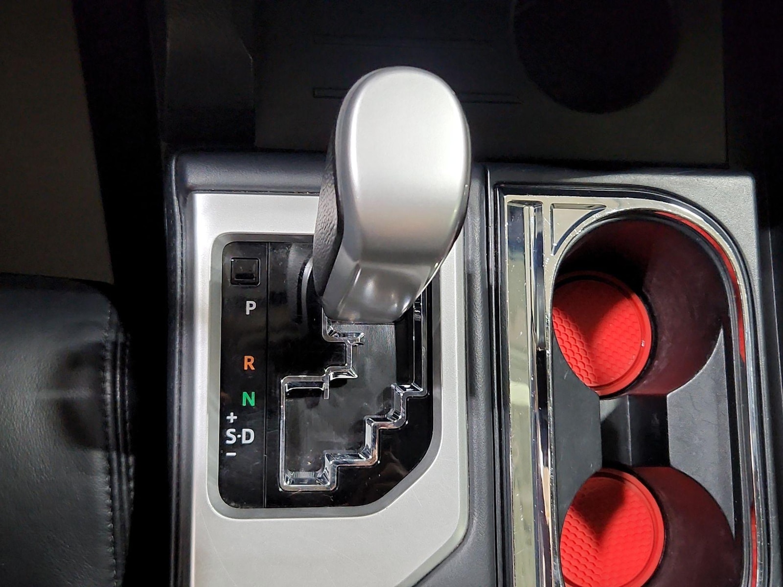 2018 Toyota Tundra Platinum - Photo 18