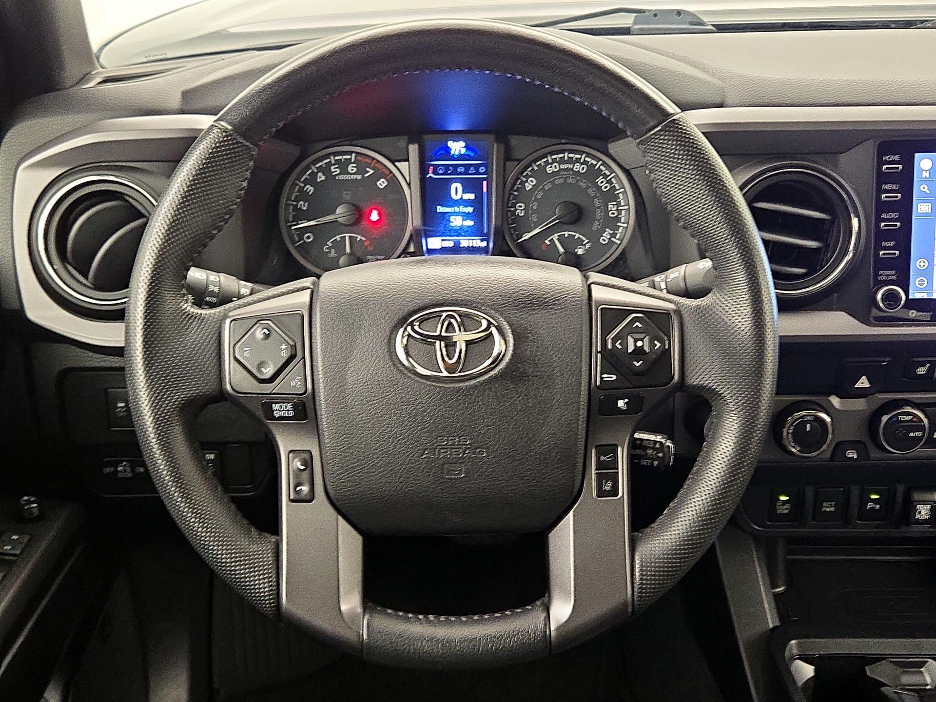 Thumbnail: 2021 Toyota Tacoma - 10