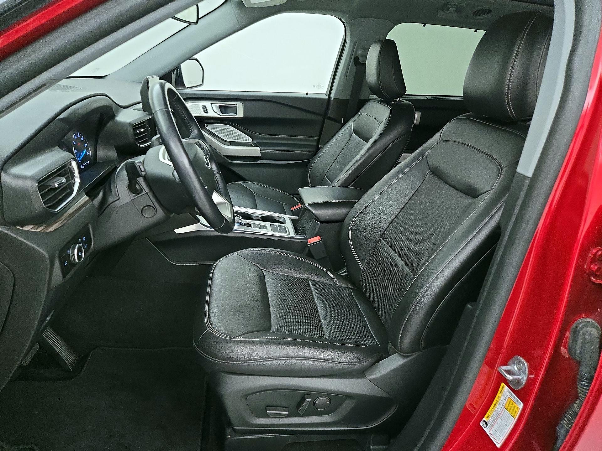 Thumbnail: 2023 Ford Explorer - 9