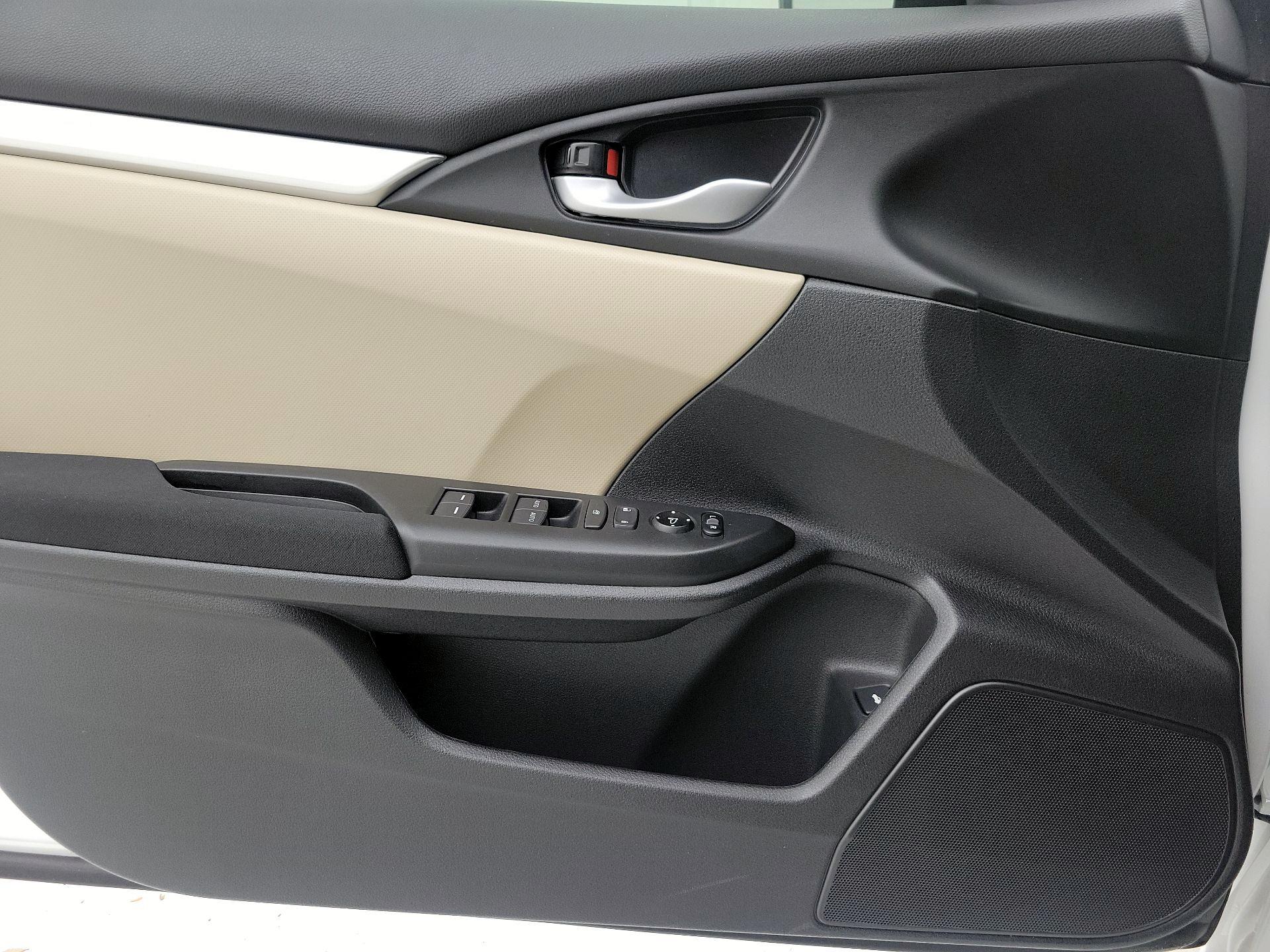 Thumbnail: 2019 Honda Civic - 12