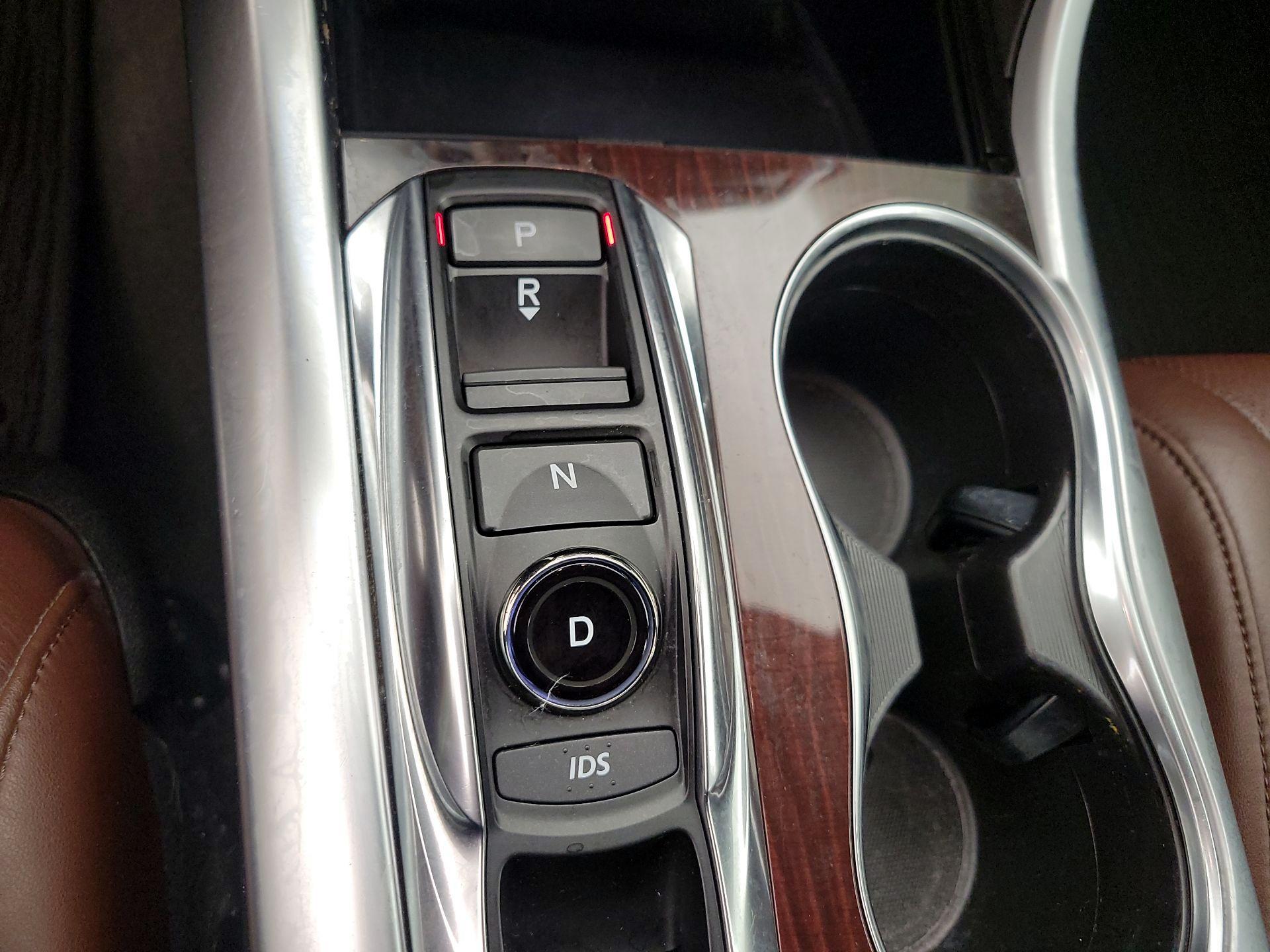 Thumbnail: 2015 Acura TLX - 15