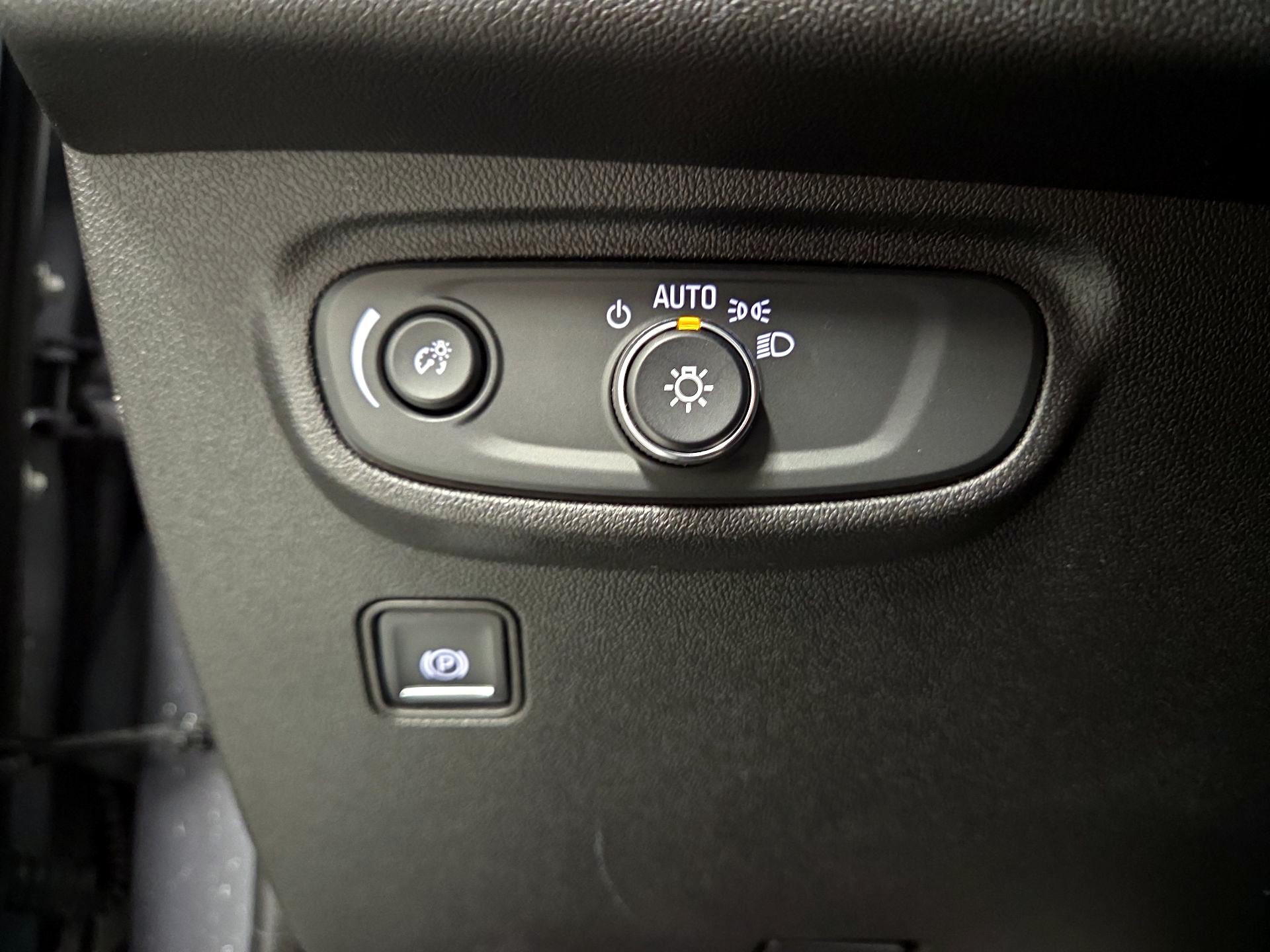 Thumbnail: 2019 GMC Terrain - 13
