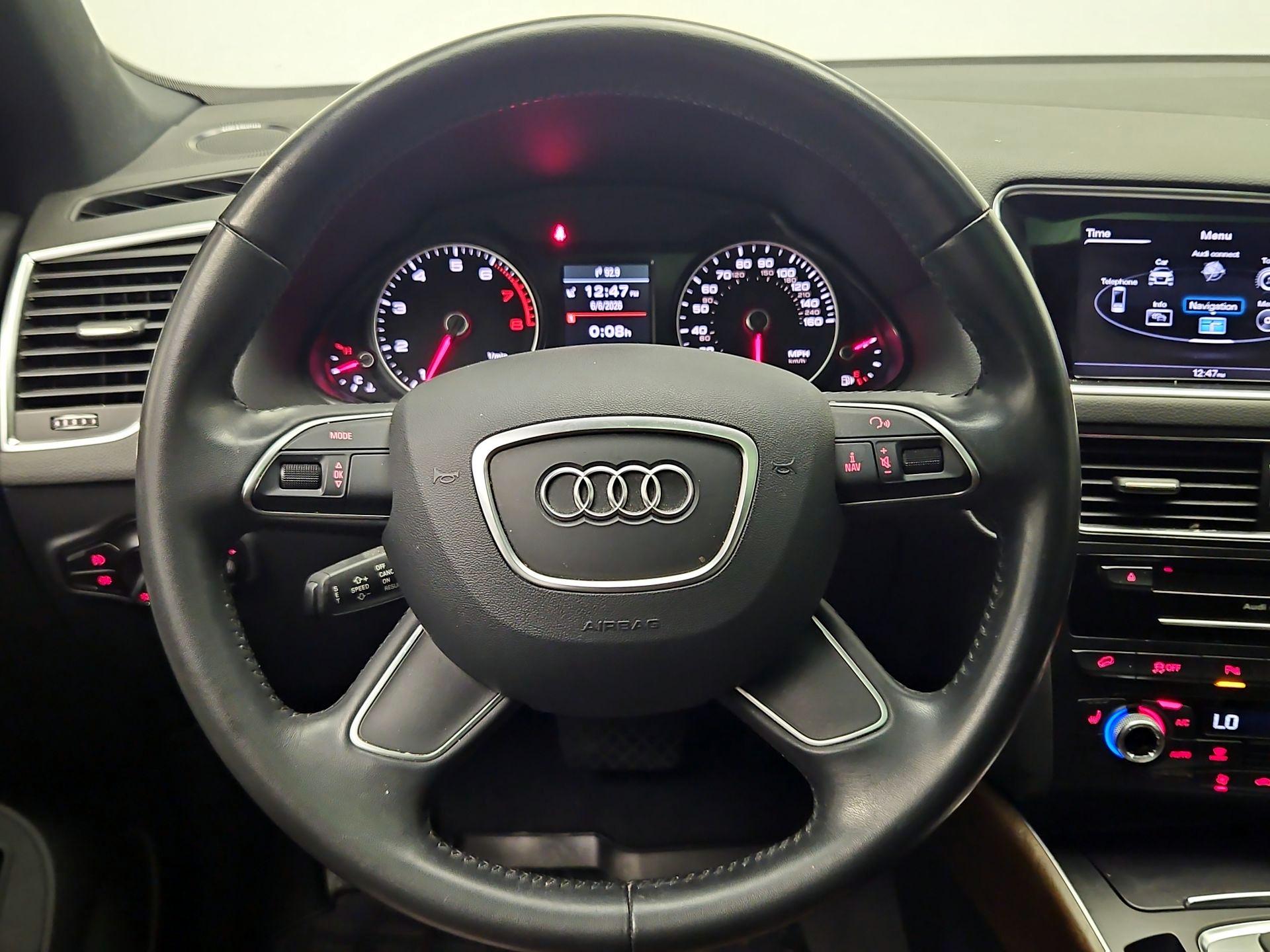 Thumbnail: 2016 Audi Q5 - 10