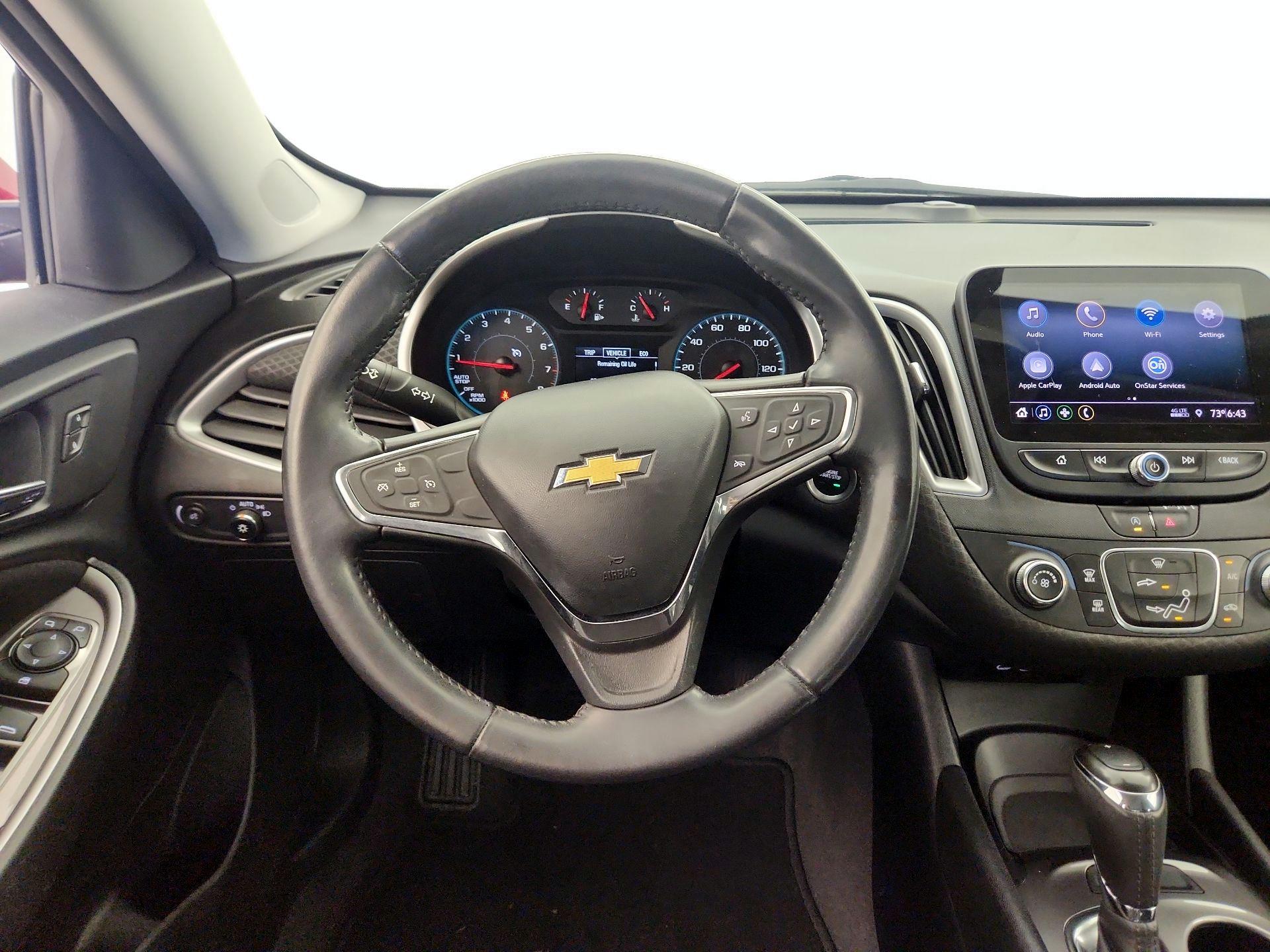 Thumbnail: 2020 Chevrolet Malibu - 10