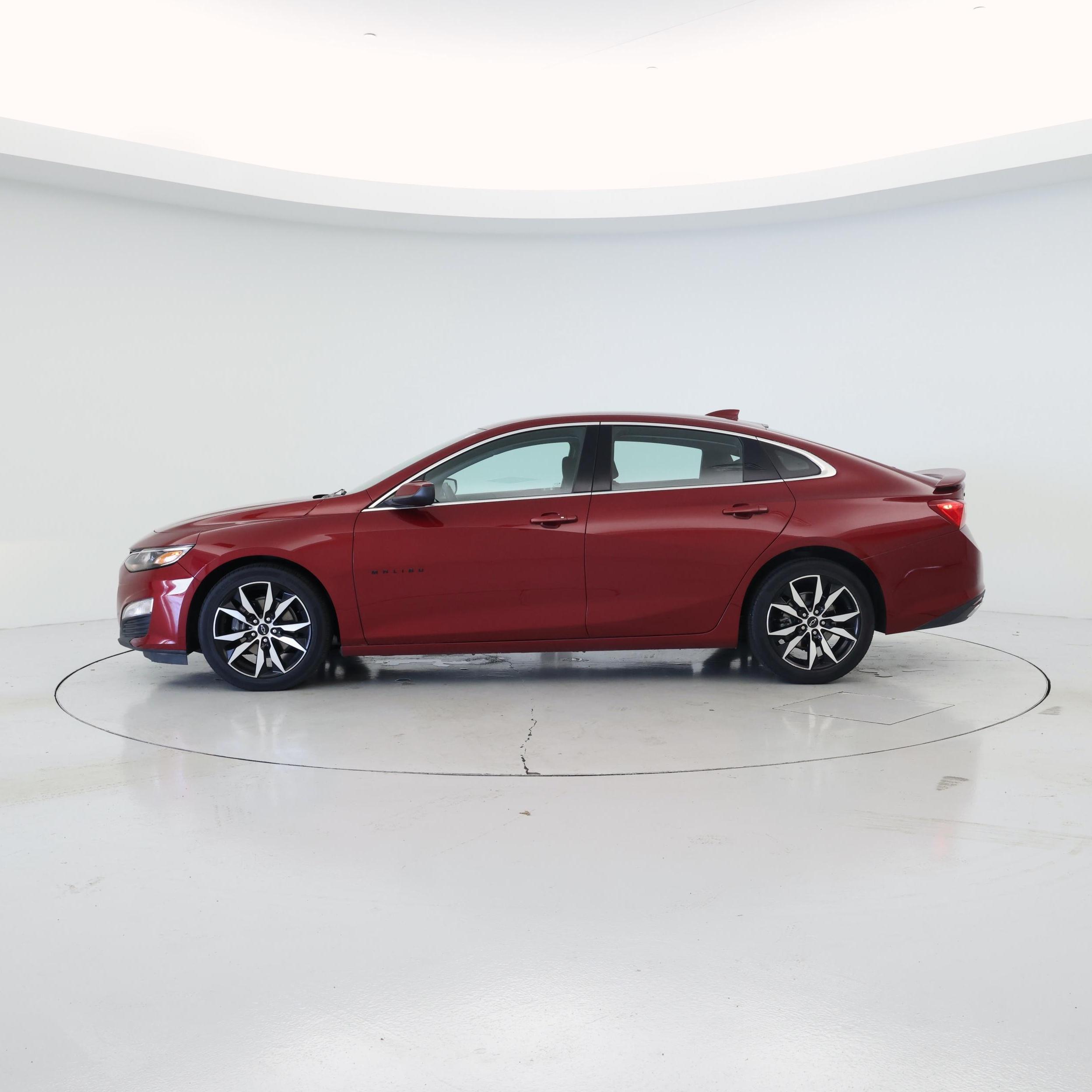Thumbnail: 2020 Chevrolet Malibu - 3
