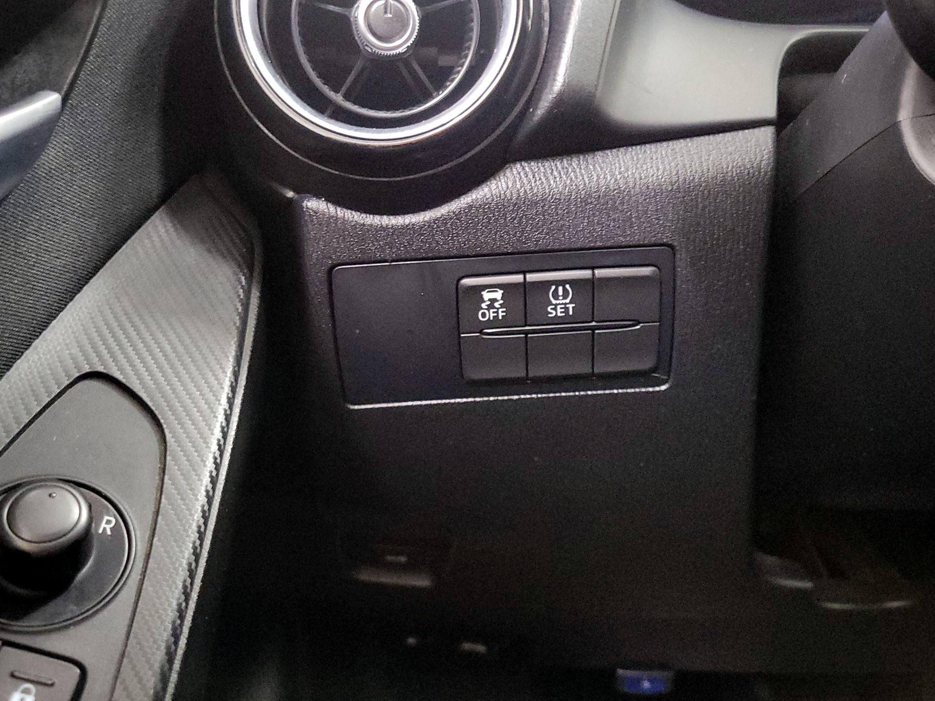 Thumbnail: 2016 Scion iA - 13