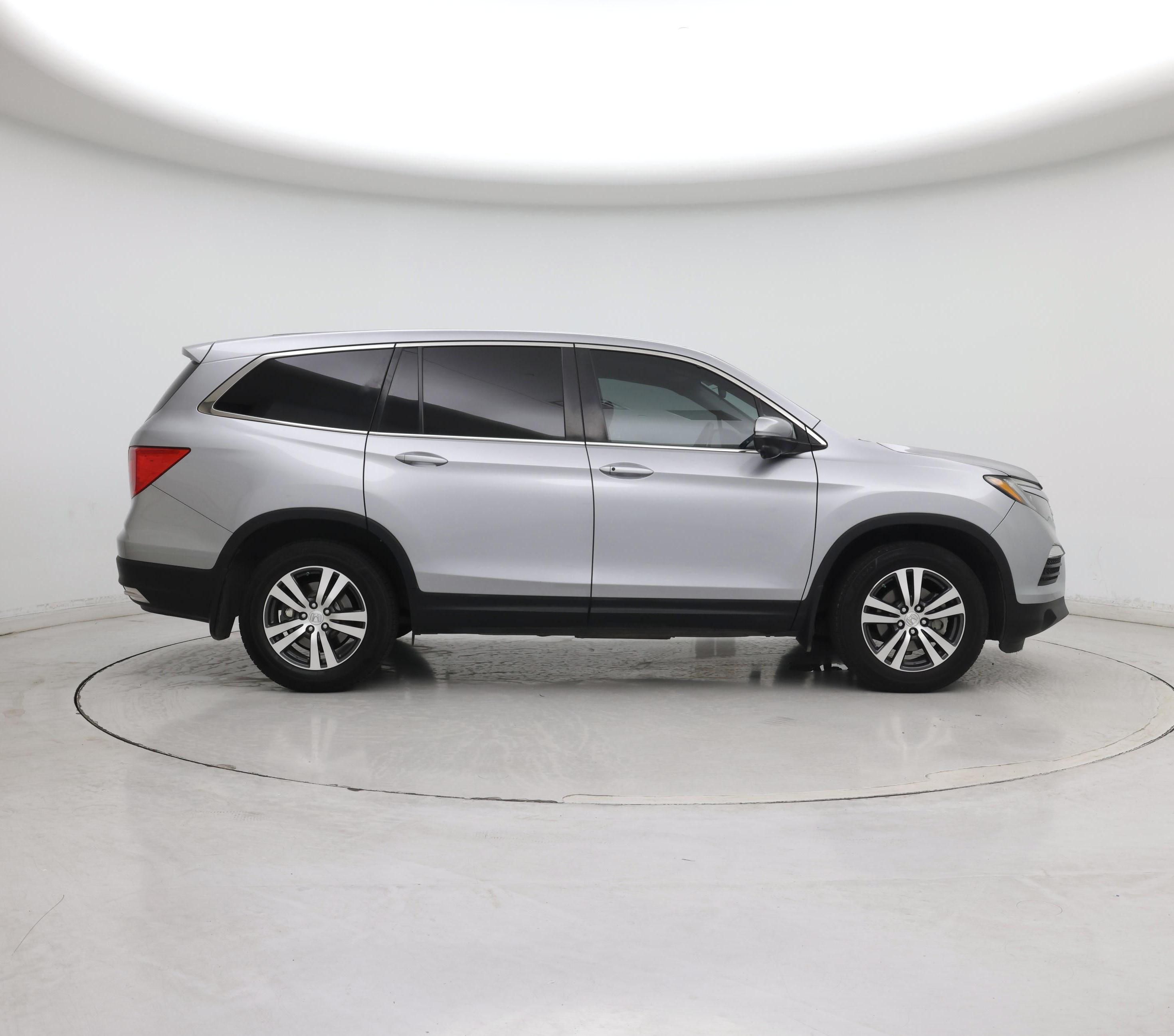 Thumbnail: 2018 Honda Pilot - 7