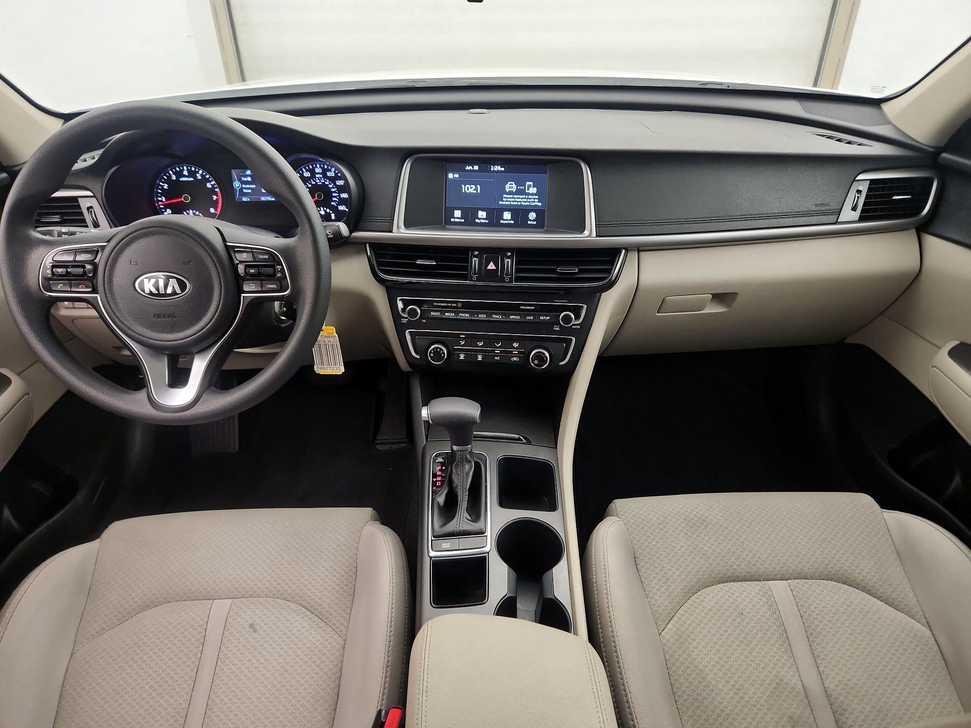 Thumbnail: 2018 Kia Optima - 9