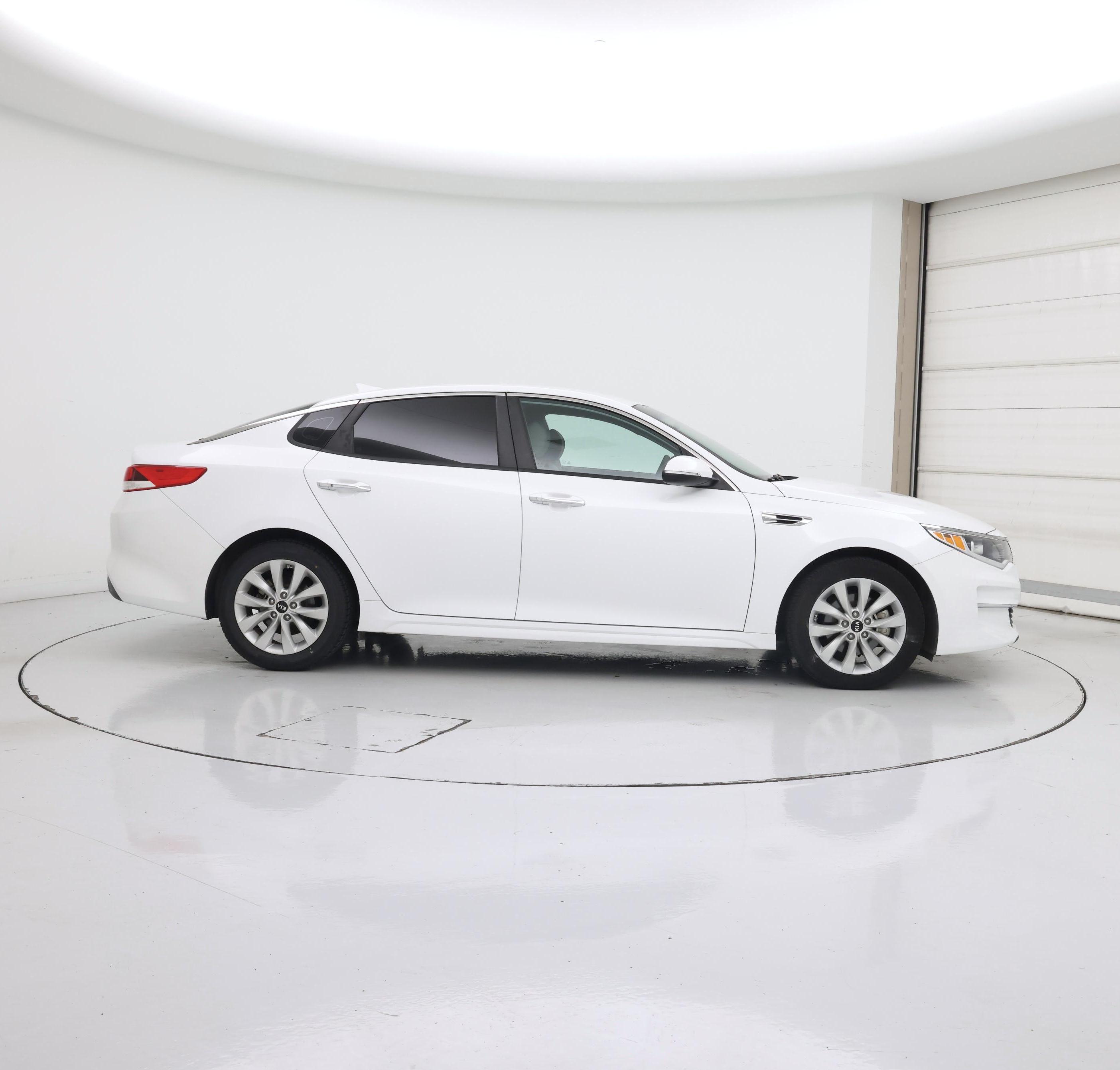 Thumbnail: 2018 Kia Optima - 7