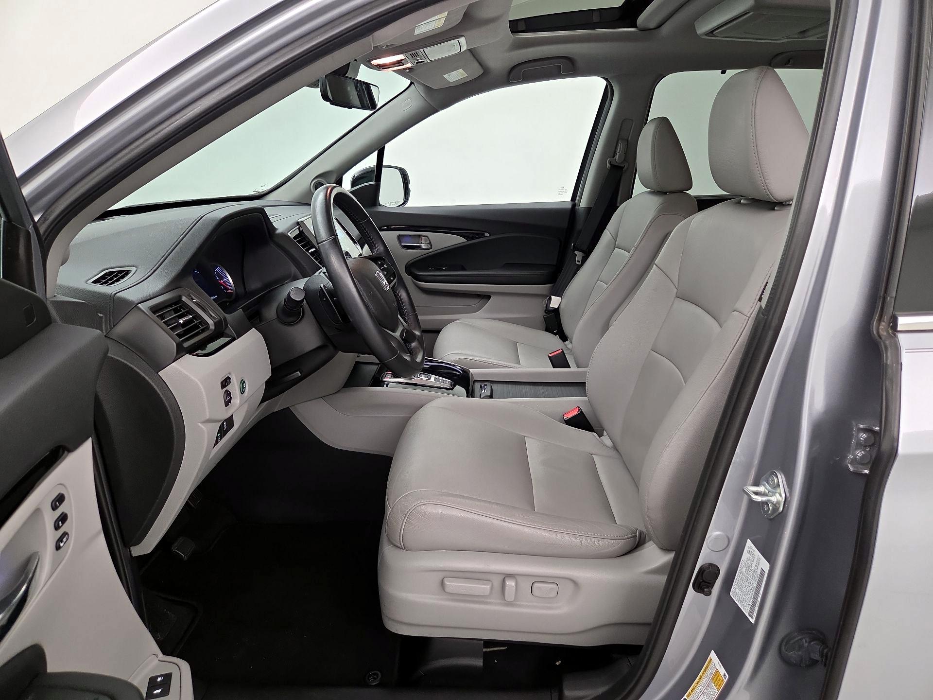 Thumbnail: 2022 Honda Pilot - 11