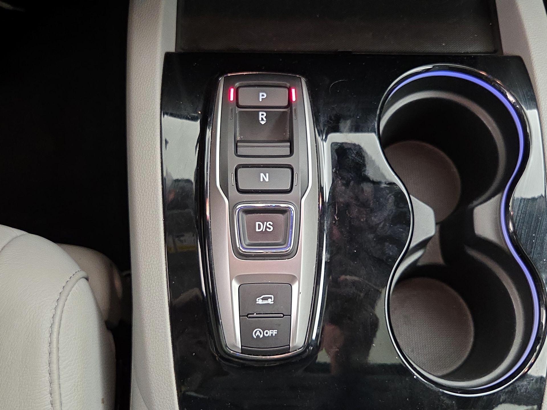 Thumbnail: 2022 Honda Pilot - 18