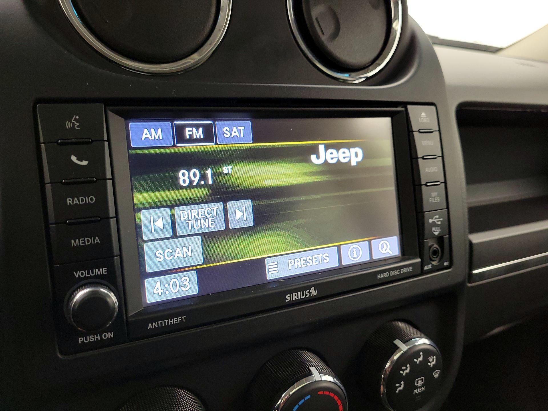 Thumbnail: 2015 Jeep Patriot - 13