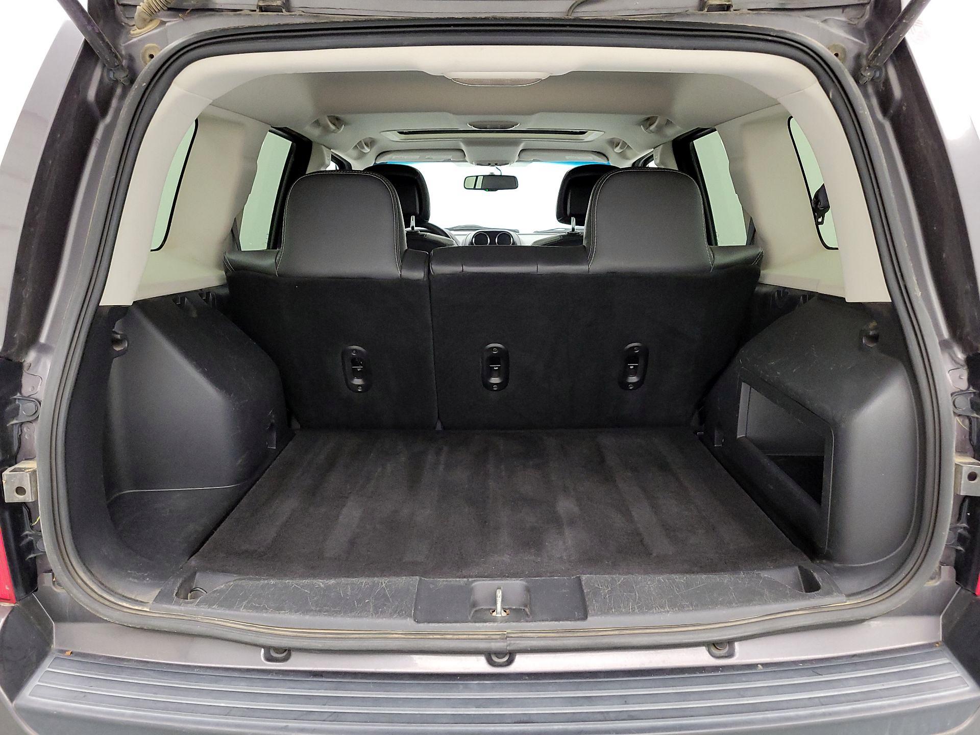 Thumbnail: 2015 Jeep Patriot - 19